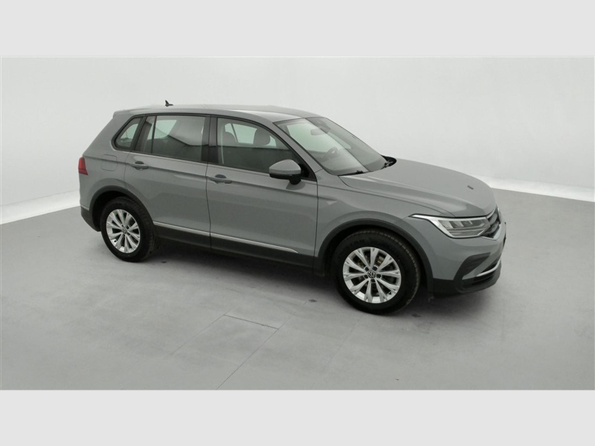 VW Tiguan 1.5 TSI ACT Active OPF (2021) - Foto 23