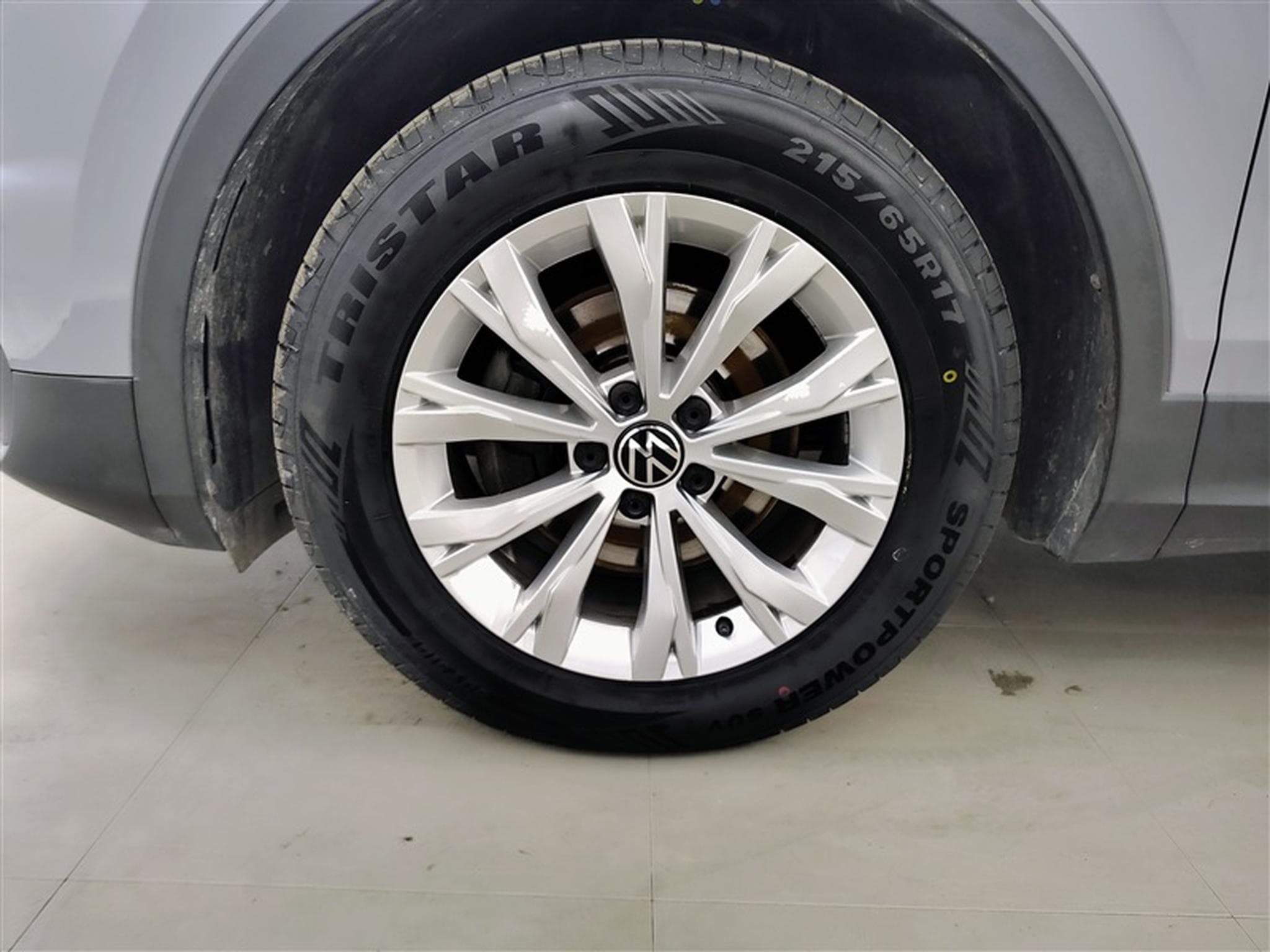 VW Tiguan 1.5 TSI ACT Active OPF (2021) - Foto 6