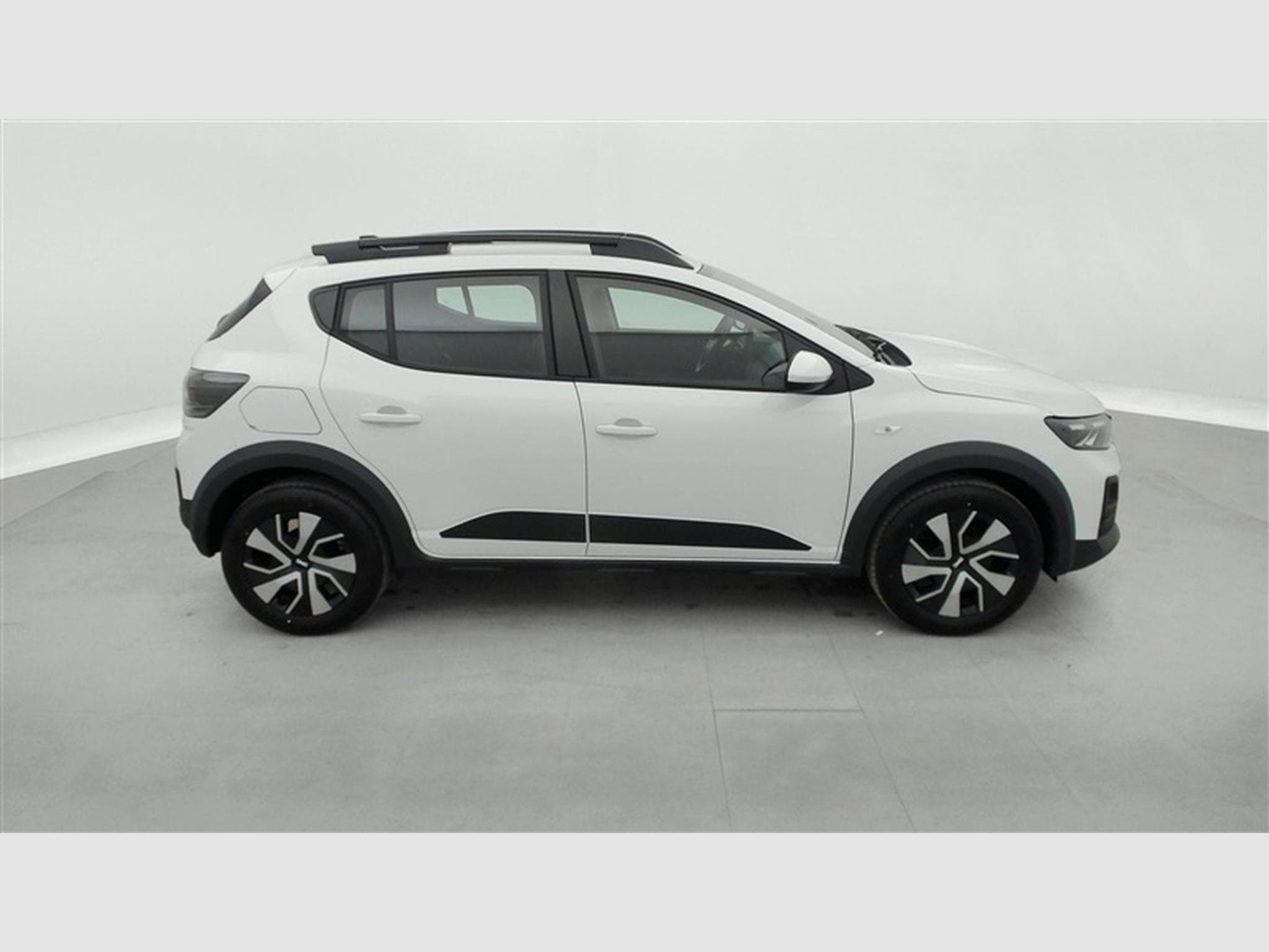 Dacia Sandero 1.0 TCe 110cv Stepway CARPLAY / FULL LED / CAMERA (2026) - Foto 24