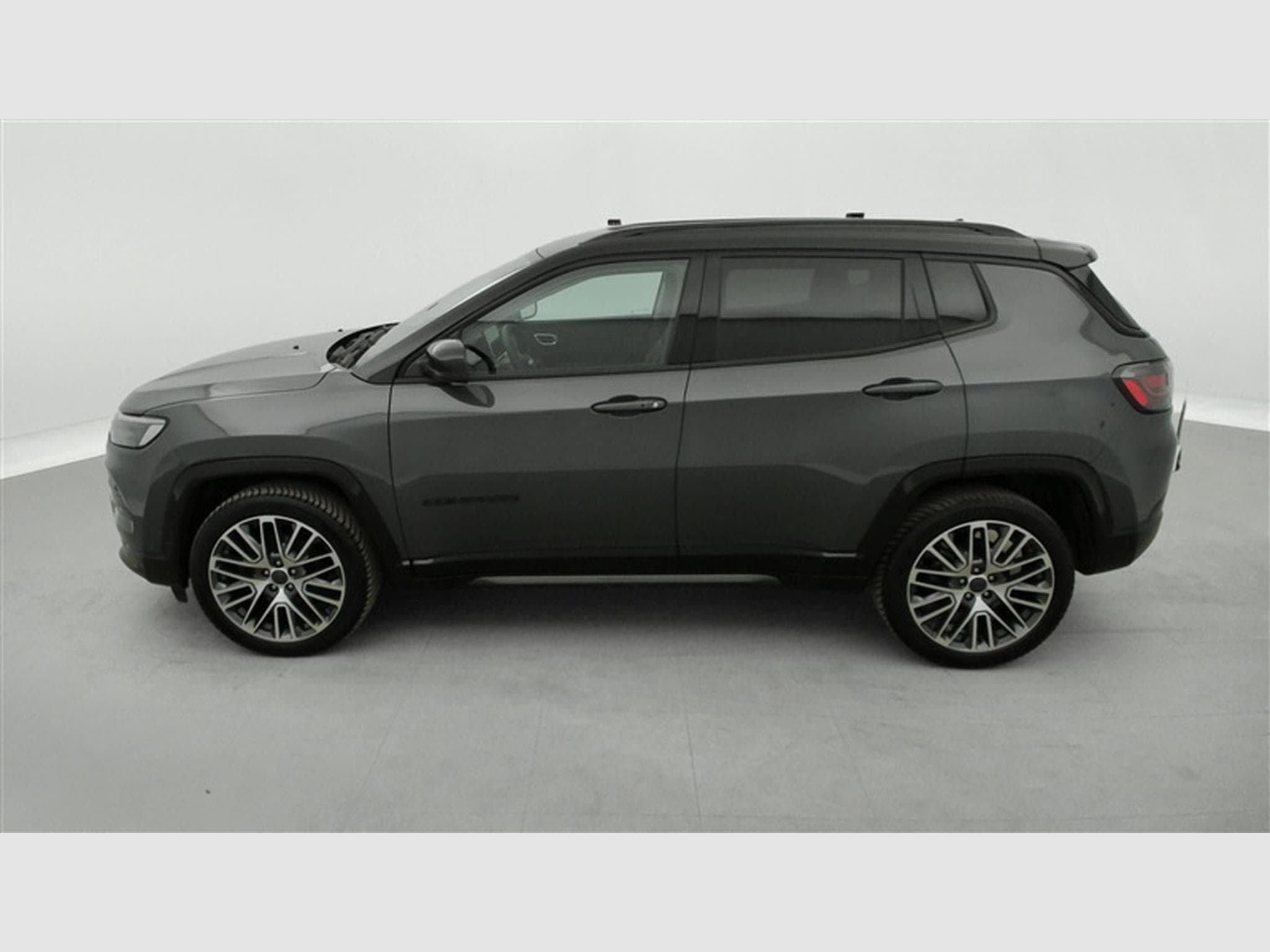 Jeep Compass 1.5 Turbo T4 e-Hybrid BVR7 Summit CUIR / NAVI / FULL LED (2024) - Foto 3