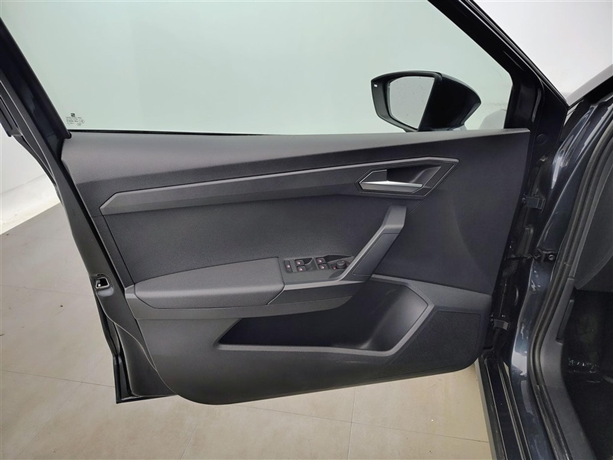 Seat Arona 1.0 TSI Move! Full Link DSG (2023) - Foto 16