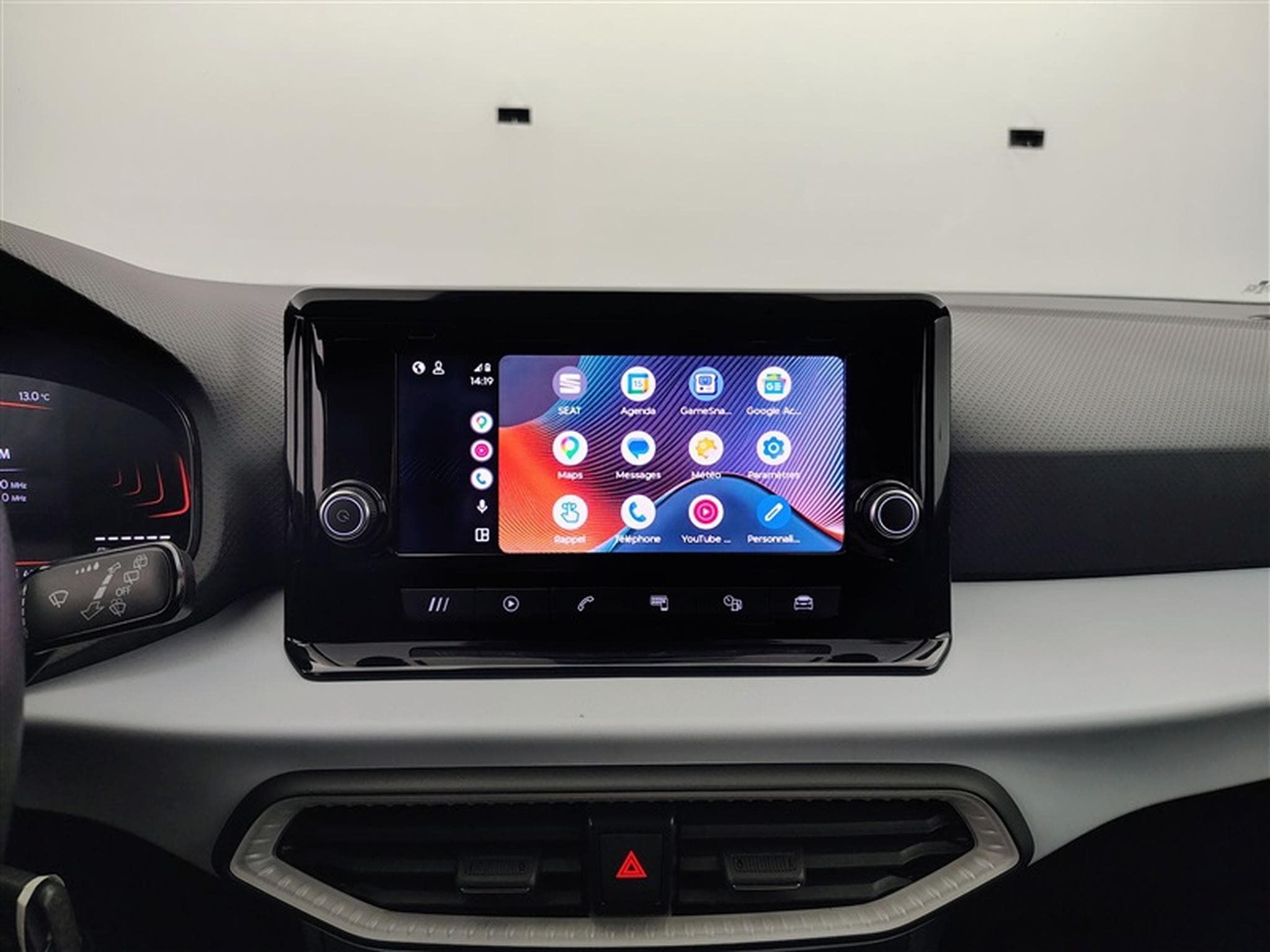 Seat Arona 1.0 TSI Move! Full Link DSG (2023) - Foto 19