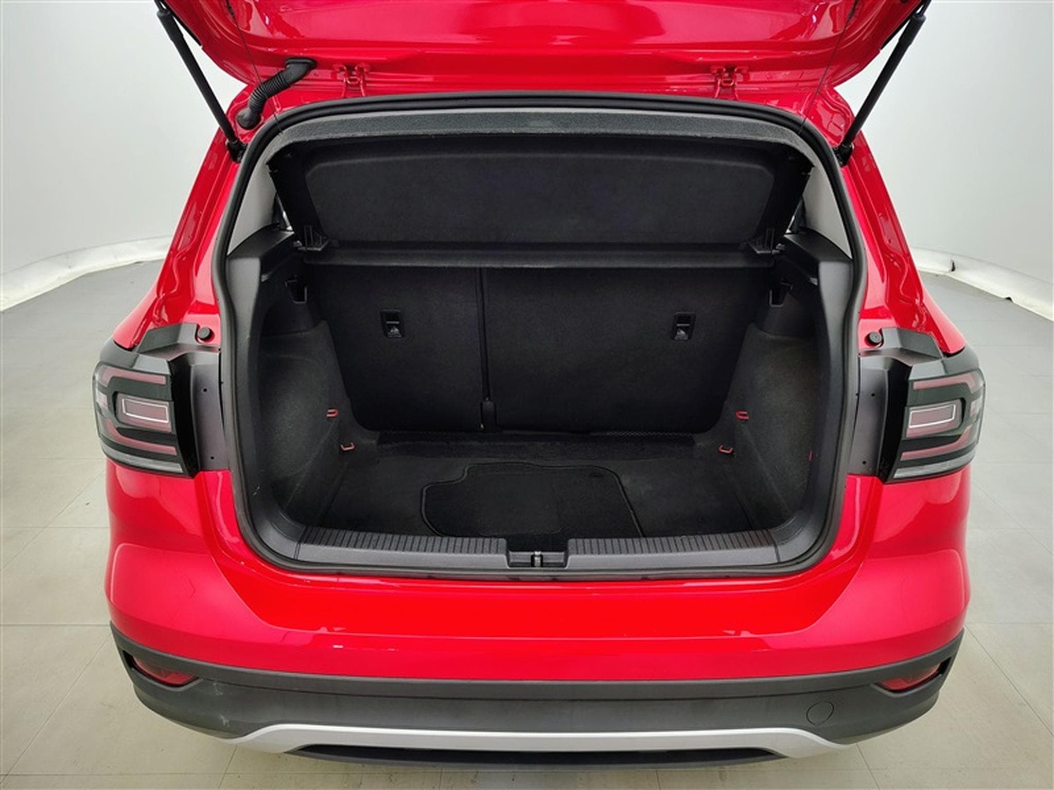 VW T-Cross 1.0 TSI Active OPF (2021) - Foto 14