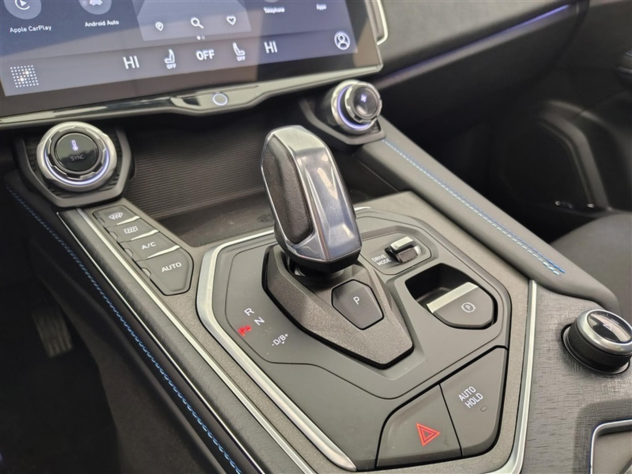 Lynk & Co 01 1.5 Turbo PHEV NAVI / FULL LED / PANO / CAMERA / ALU 20" (2023) - Foto 12