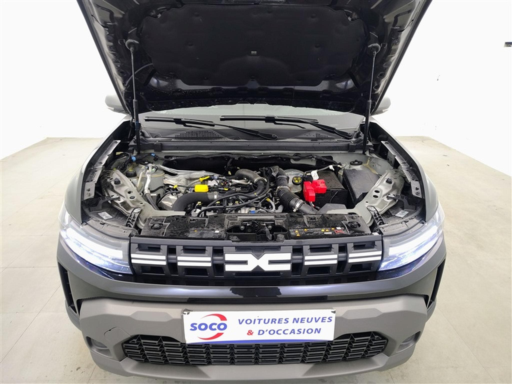Dacia Duster 1.0 TCe Expression LPG (2025) - Foto 18