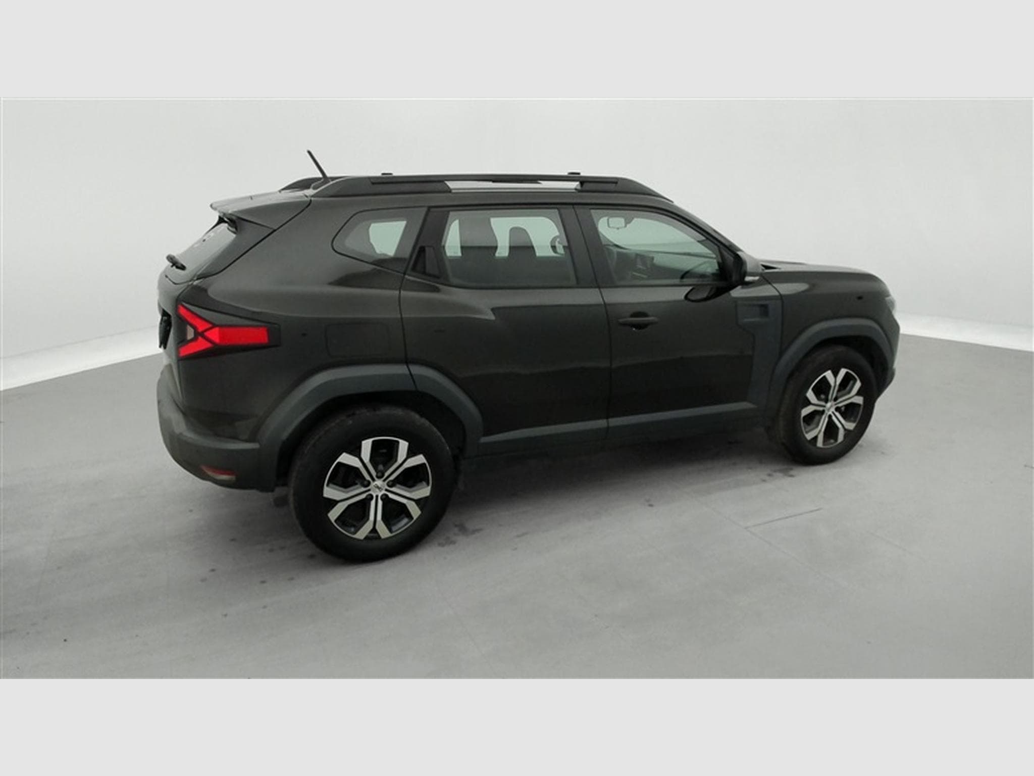 Dacia Duster 1.0 TCe Expression LPG (2025) - Foto 24