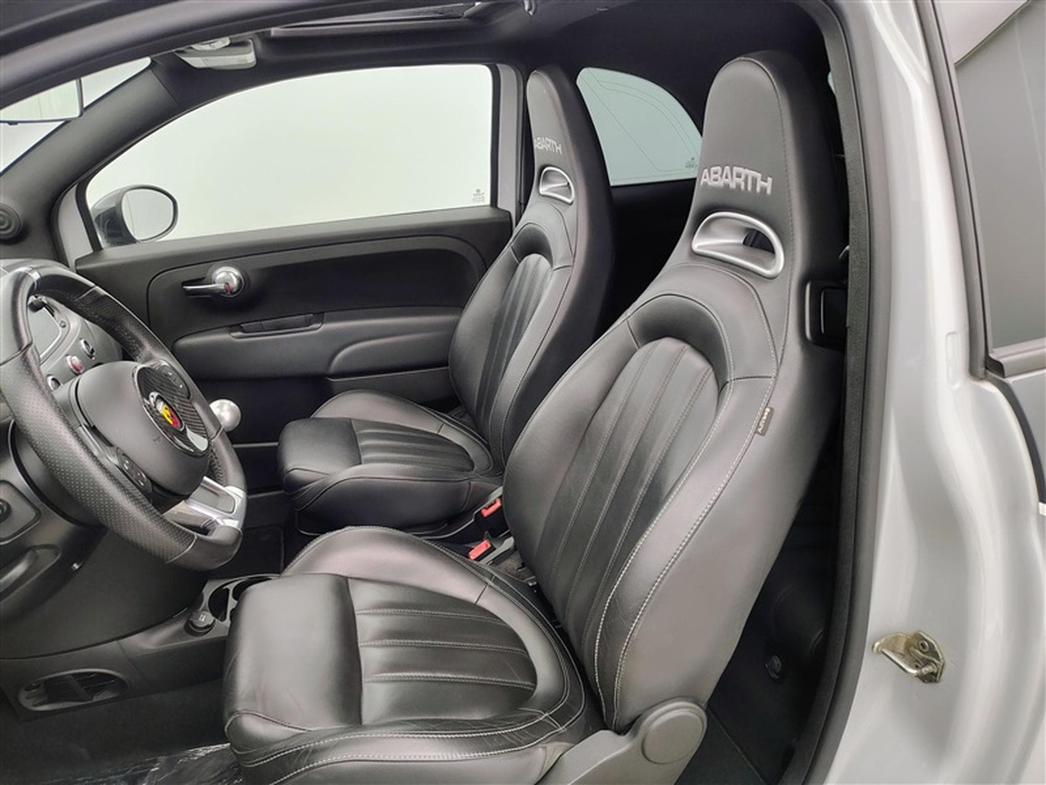 Abarth 595 595 TURISMO *NAVI/FULL LED/CUIR SPORT (2021) - Foto 7