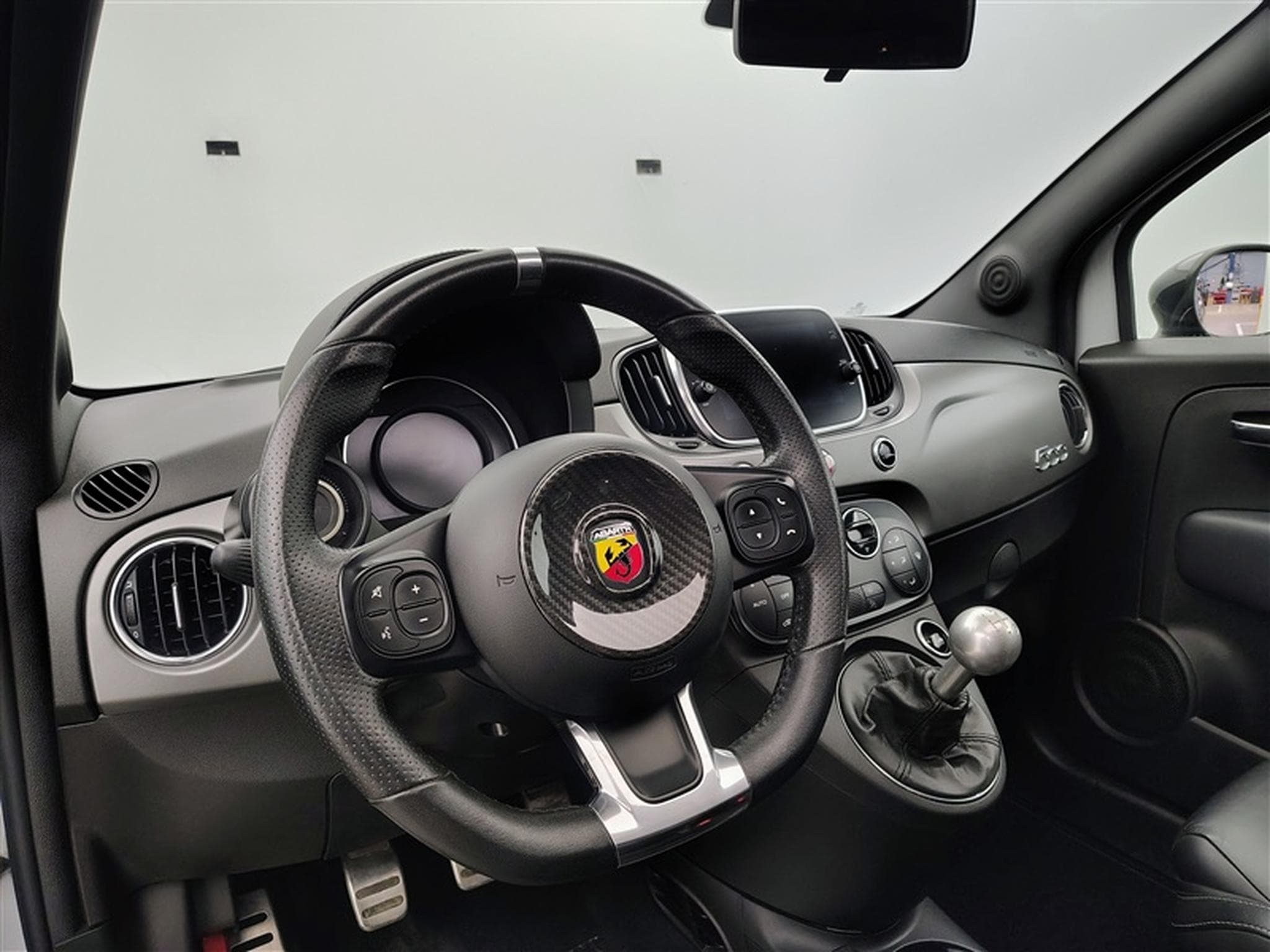 Abarth 595 595 TURISMO *NAVI/FULL LED/CUIR SPORT (2021) - Foto 8