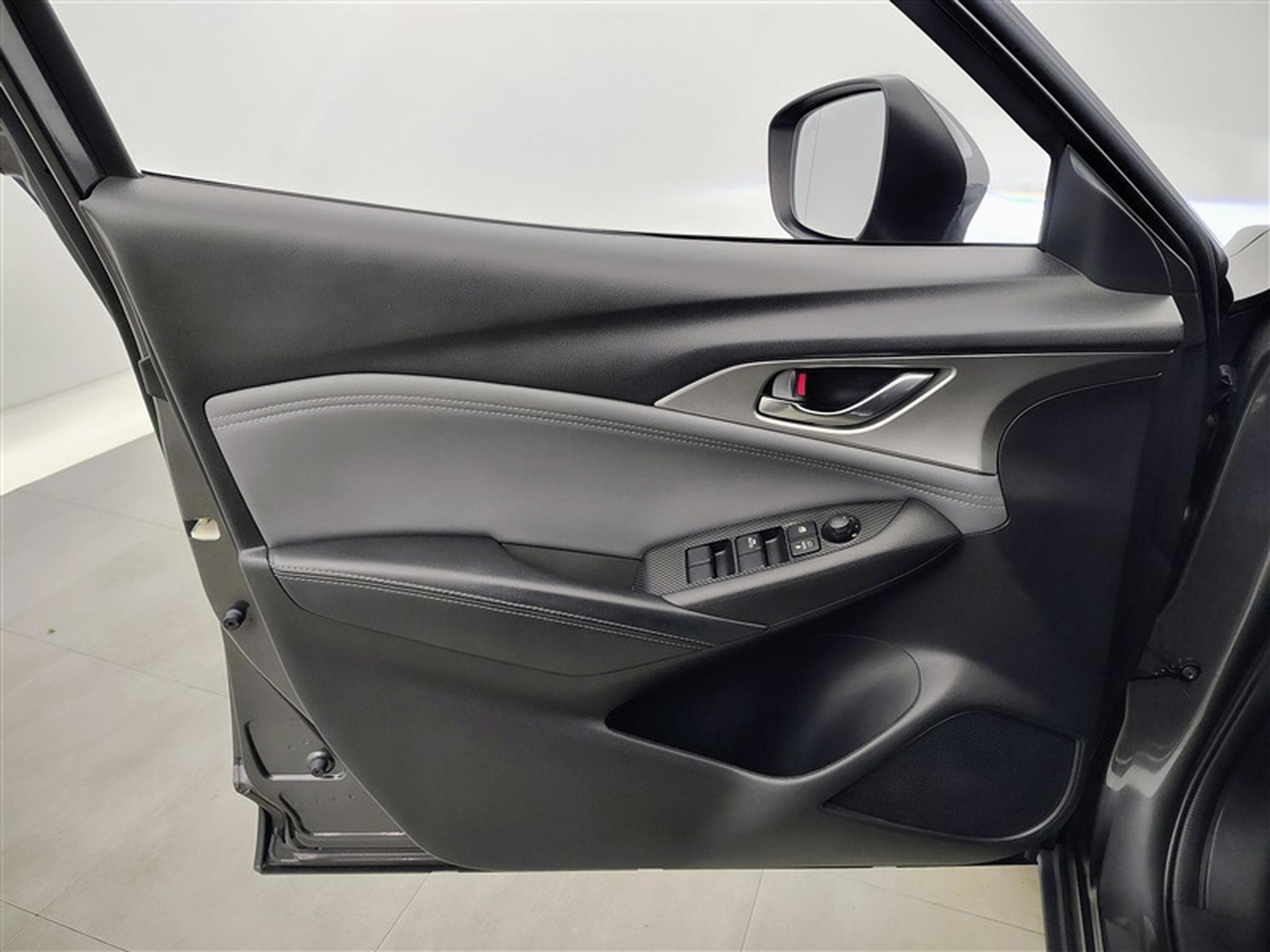 Mazda CX-3 2.0i SKYACTIV-G 2WD Skydrive (2021) - Foto 17