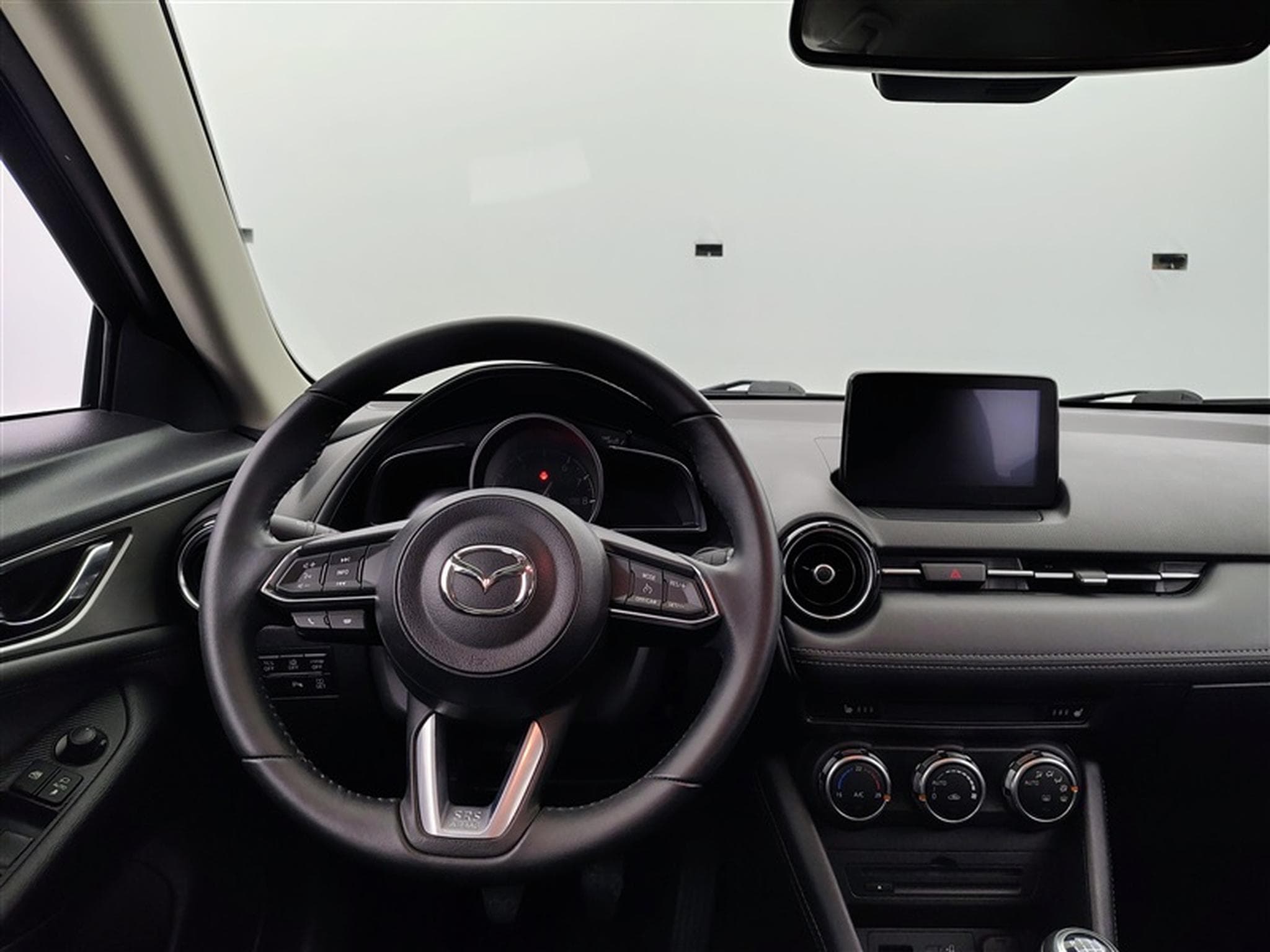 Mazda CX-3 2.0i SKYACTIV-G 2WD Skydrive (2021) - Foto 9