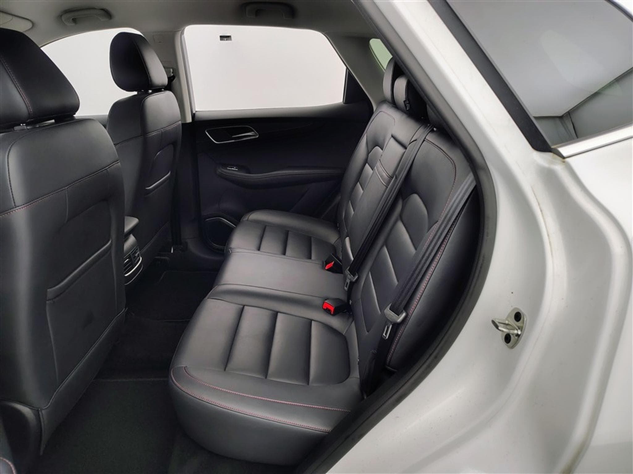 MG HS Facelift 1.5 T-GDi 160cv Comfort NAVI / FULL LED / CUIR (2024) - Foto 13