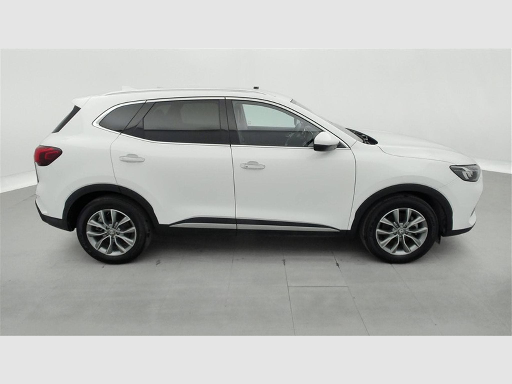 MG HS Facelift 1.5 T-GDi 160cv Comfort NAVI / FULL LED / CUIR (2024) - Foto 24
