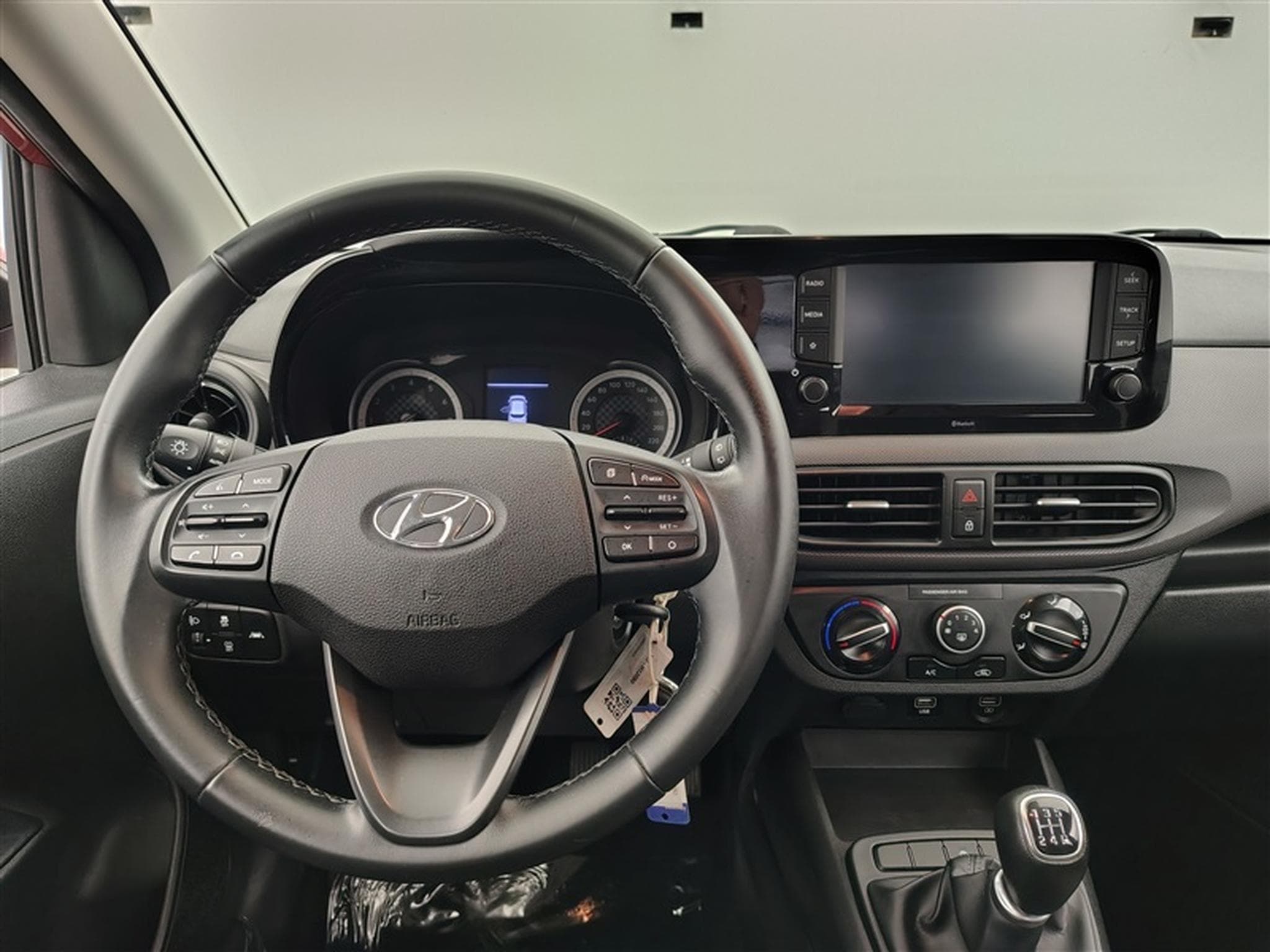 Hyundai i10 1.0i Sky (2021) - Foto 9