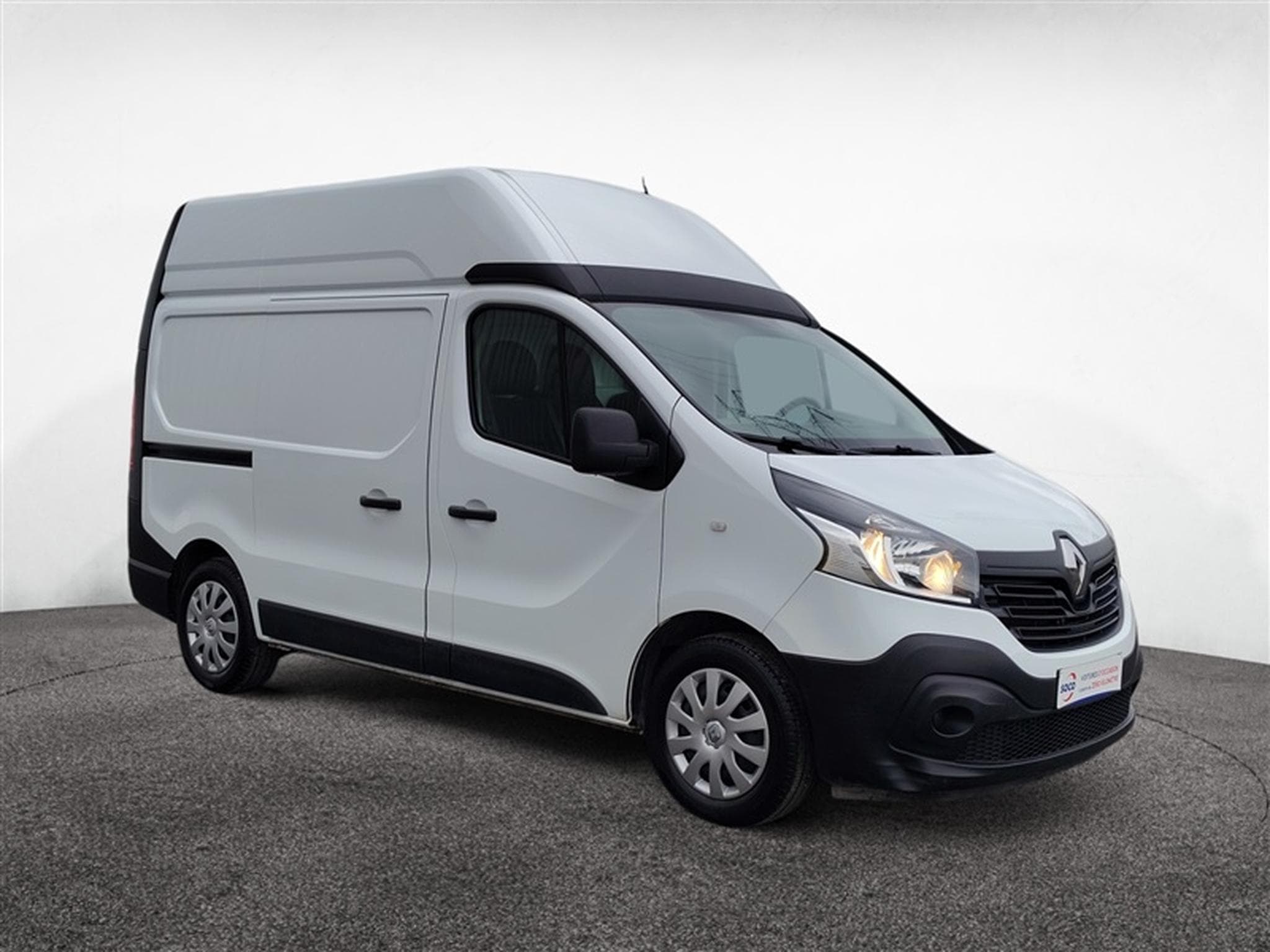 Renault Trafic 1.6 dCi 125cv L1H2 CLIM / BLUETOOTH / PDC AR (2019) - Foto 20