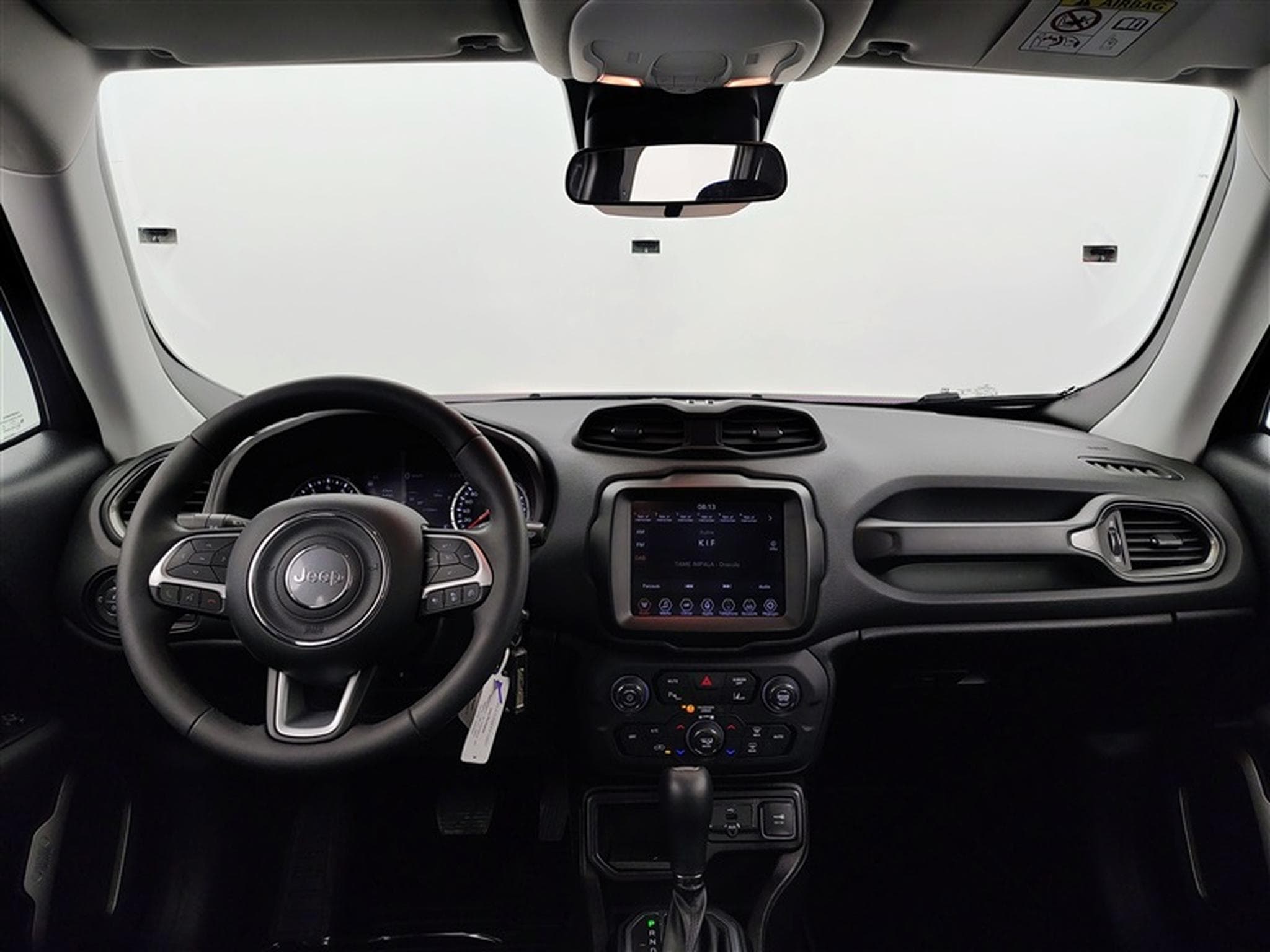 Jeep Renegade 1.5 T4 MHEV Longitude DCT (EU6.4) /PDC/Caméra/CarPlay (2023) - Foto 7