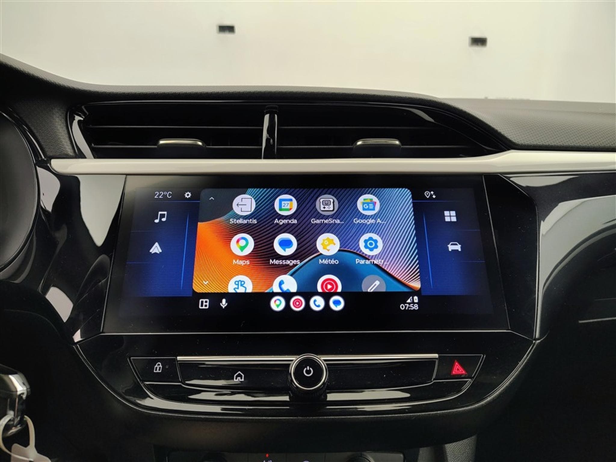 Opel Corsa 1.2 Turbo 100Cv GS CARPLAY / CAMERA / FULL LED / ALU (2025) - Foto 20