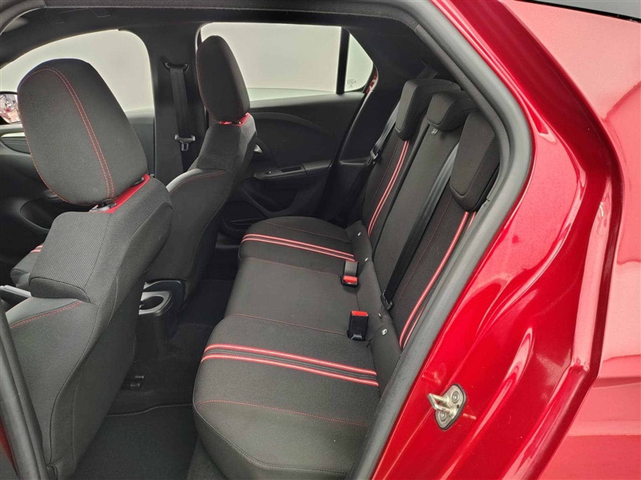 Opel Corsa 1.2 Turbo Elegance S/S *CAMERA/NAVI/S.CHAUFF/CARPLAY* (2021) - Foto 13