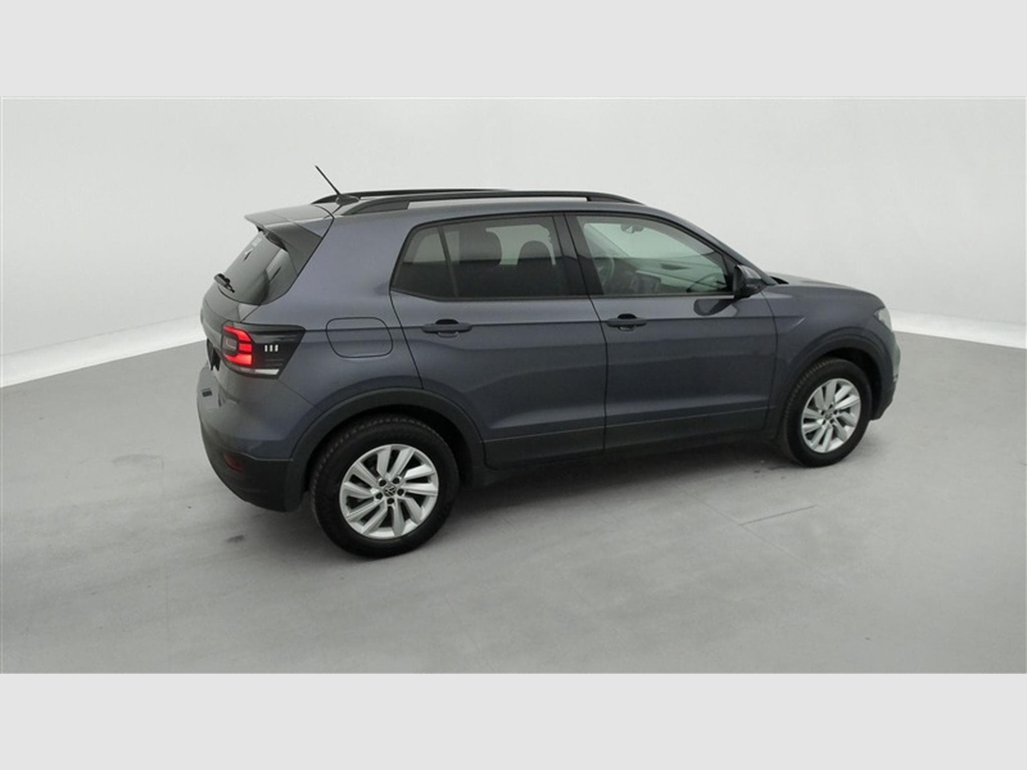VW T-Cross 1.0 TSI 110cv DSG Life CARPLAY / CAMERA / JA (2023) - Foto 25