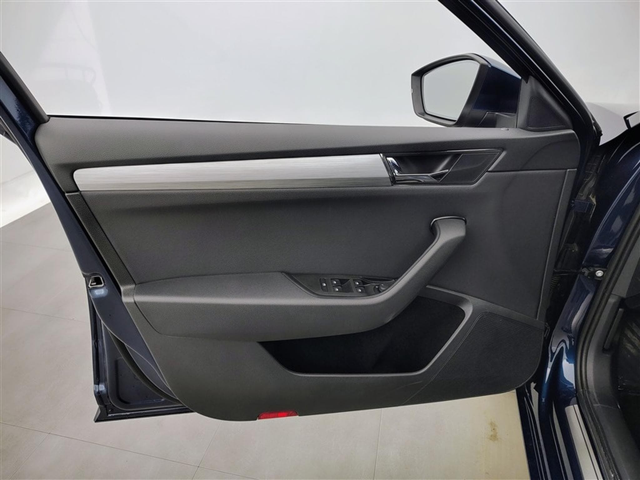 Skoda Superb 1.5 TSI ACT Style DSG (2022) - Foto 16