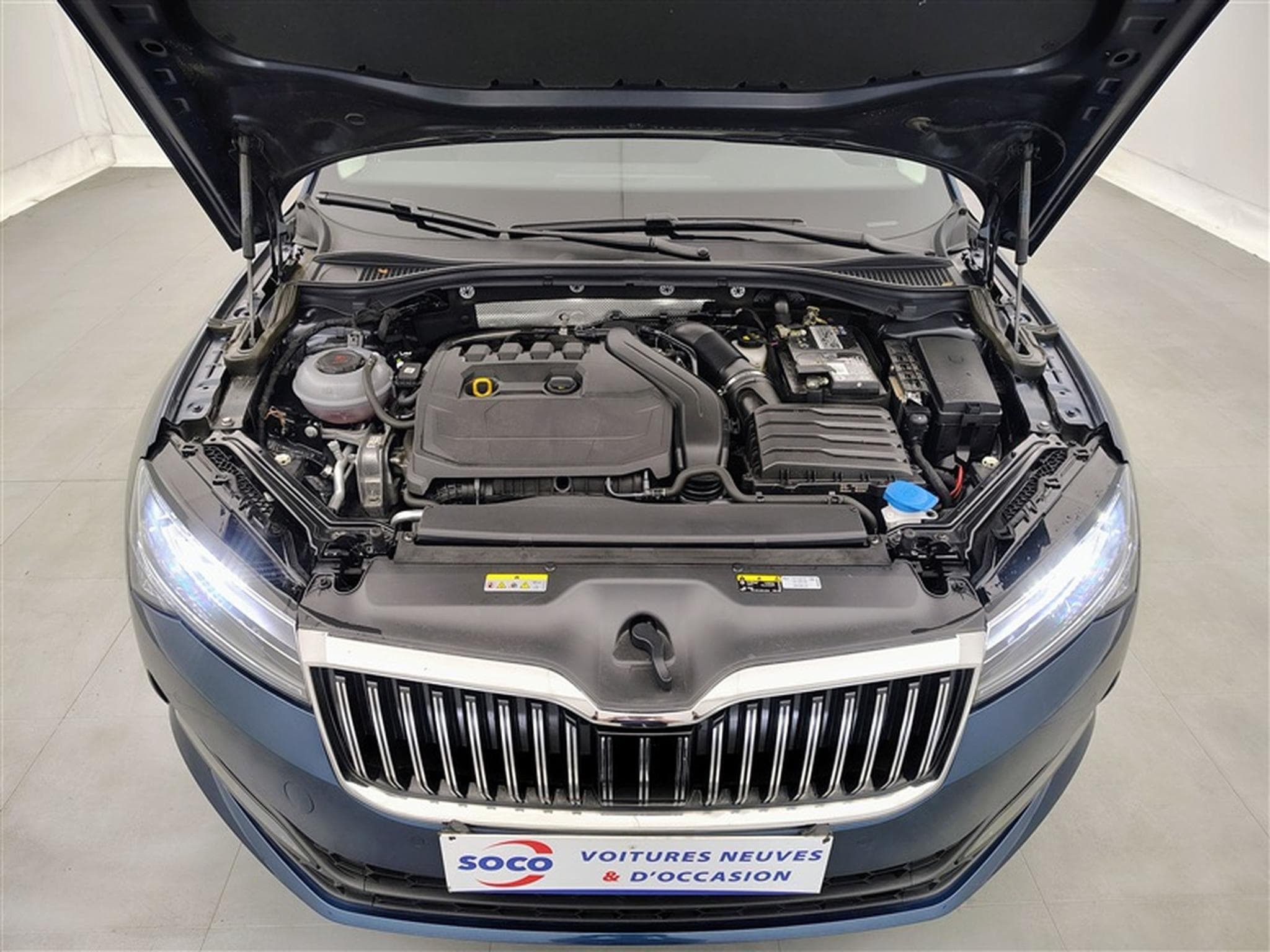 Skoda Superb 1.5 TSI ACT Style DSG (2022) - Foto 18