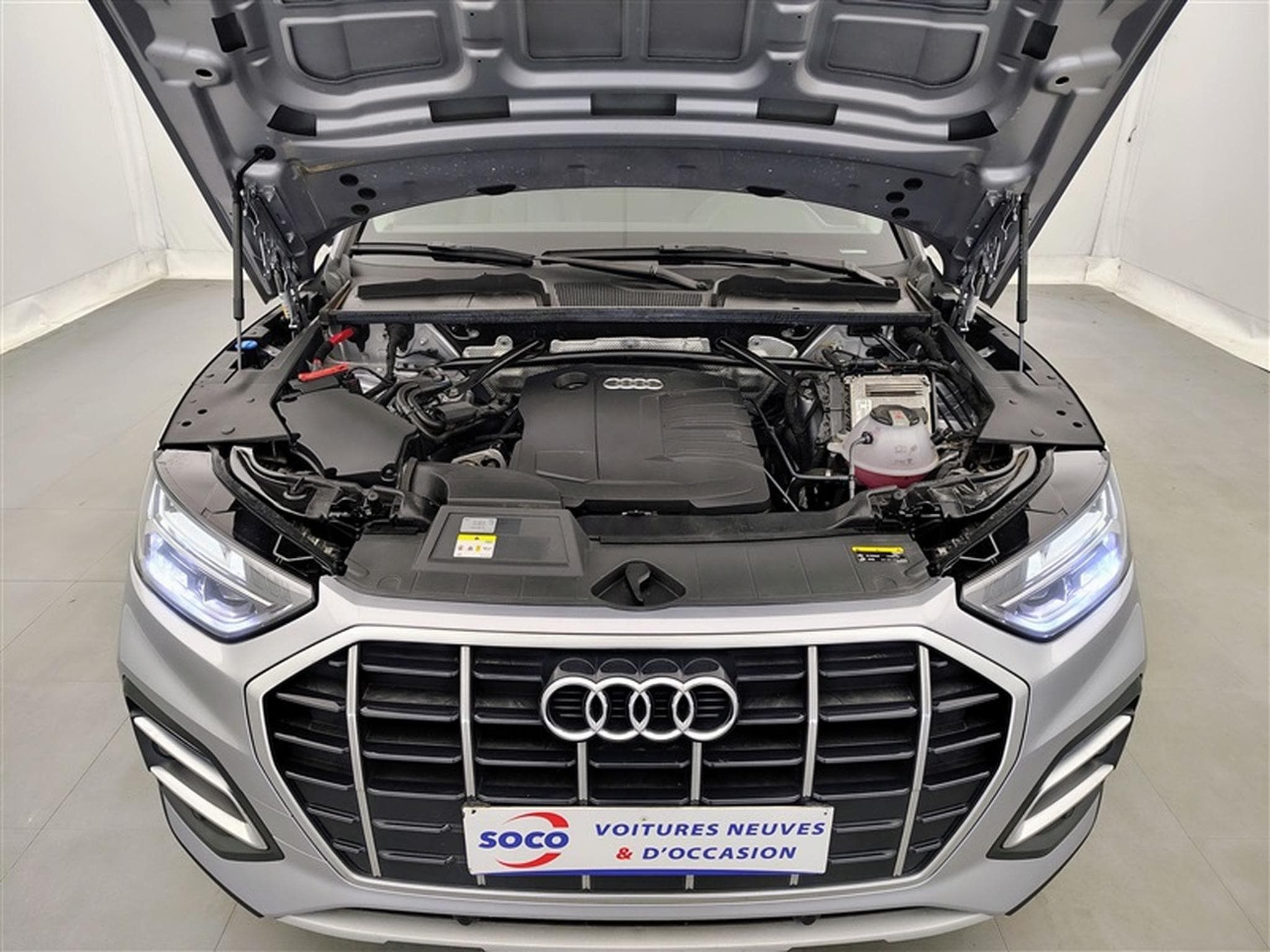 Audi Q5 35 TDi 163Cv S-Tronic Advanced CUIR / NAVI / CAMERA (2022) - Foto 19