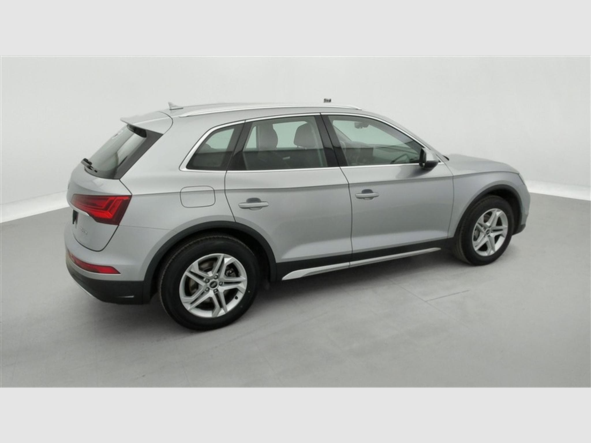 Audi Q5 35 TDi 163Cv S-Tronic Advanced CUIR / NAVI / CAMERA (2022) - Foto 24