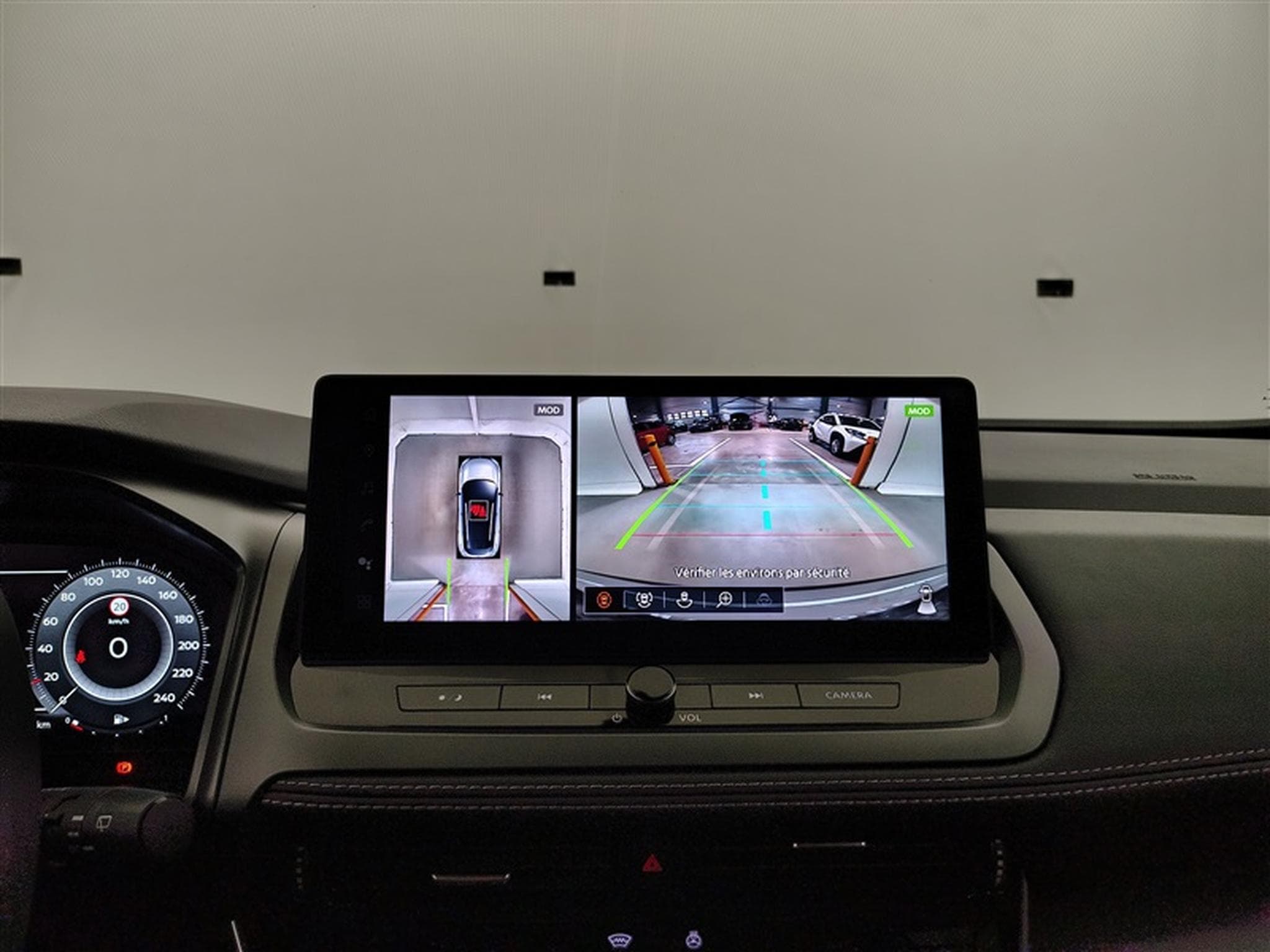 Nissan Qashqai 1.3 DIG-T MHEV X-Tronic N-Connecta CARPLAY / FULL LED / CAM (2026) - Foto 20