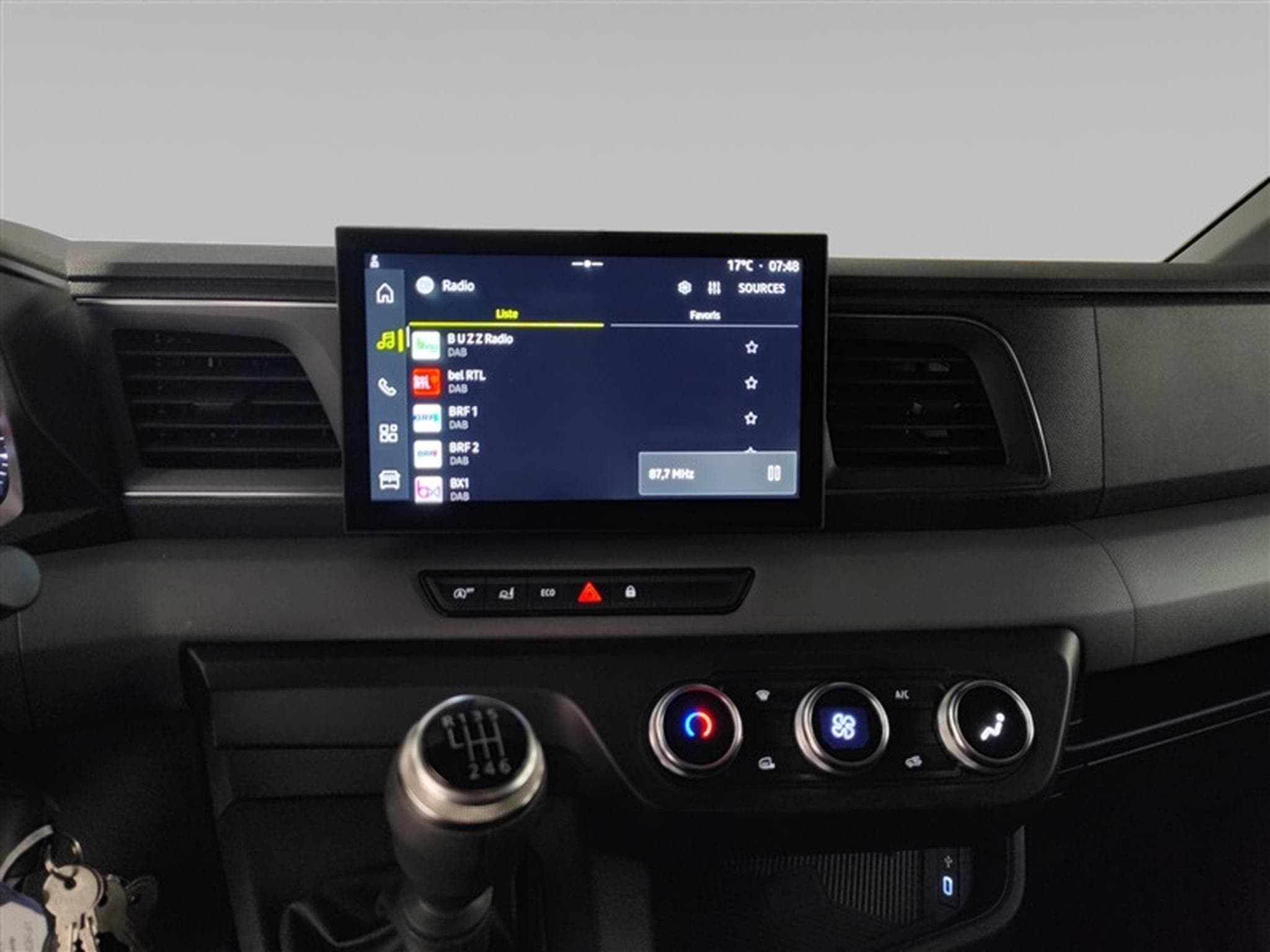 Renault Master Benne Basculante (2026) - Foto 11