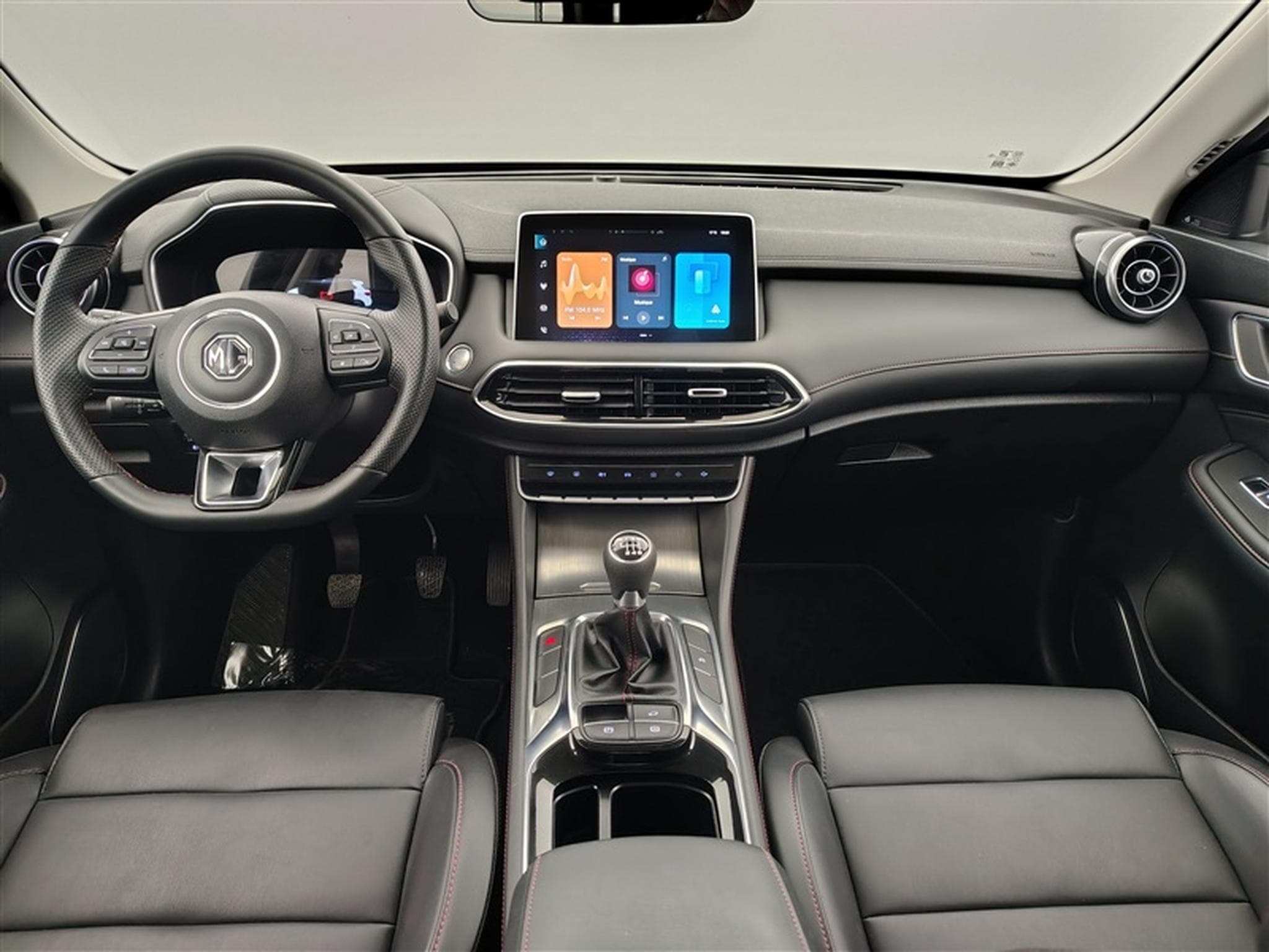MG HS Facelift 1.5 T-GDi 160cv Comfort NAVI / FULL LED / CUIR (2024) - Photo 8