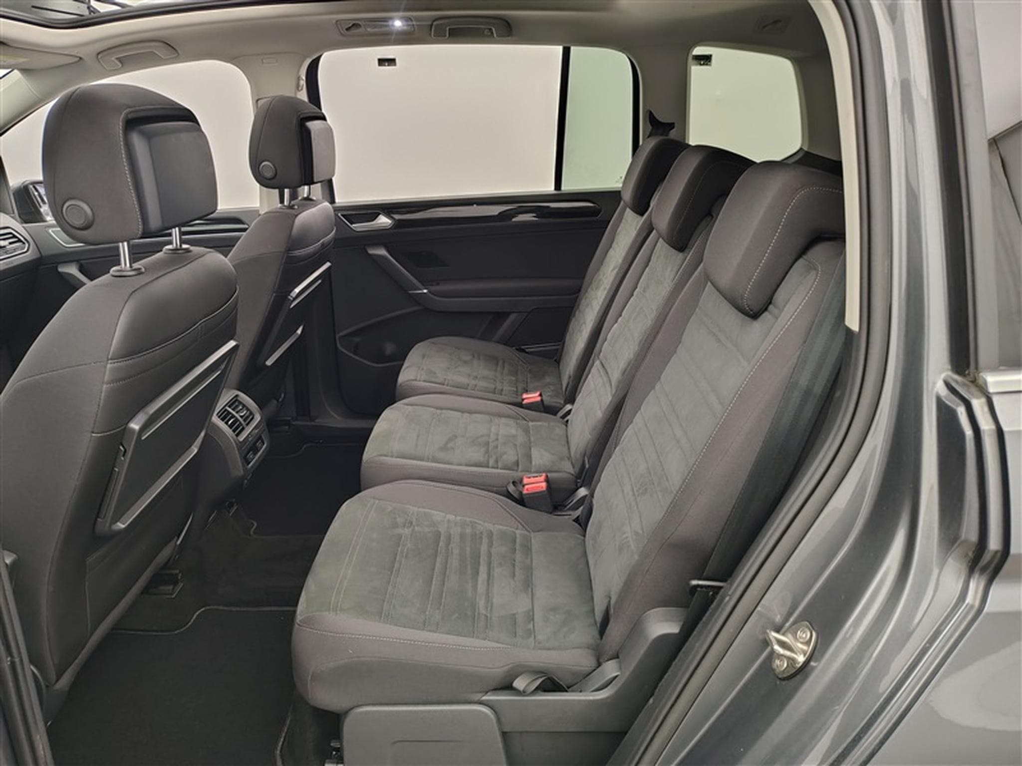 VW Touran 1.5 TSI Highline DSG/ALCANTARA/NAVI/TO PANO/FULL LED (2020) - Foto 12