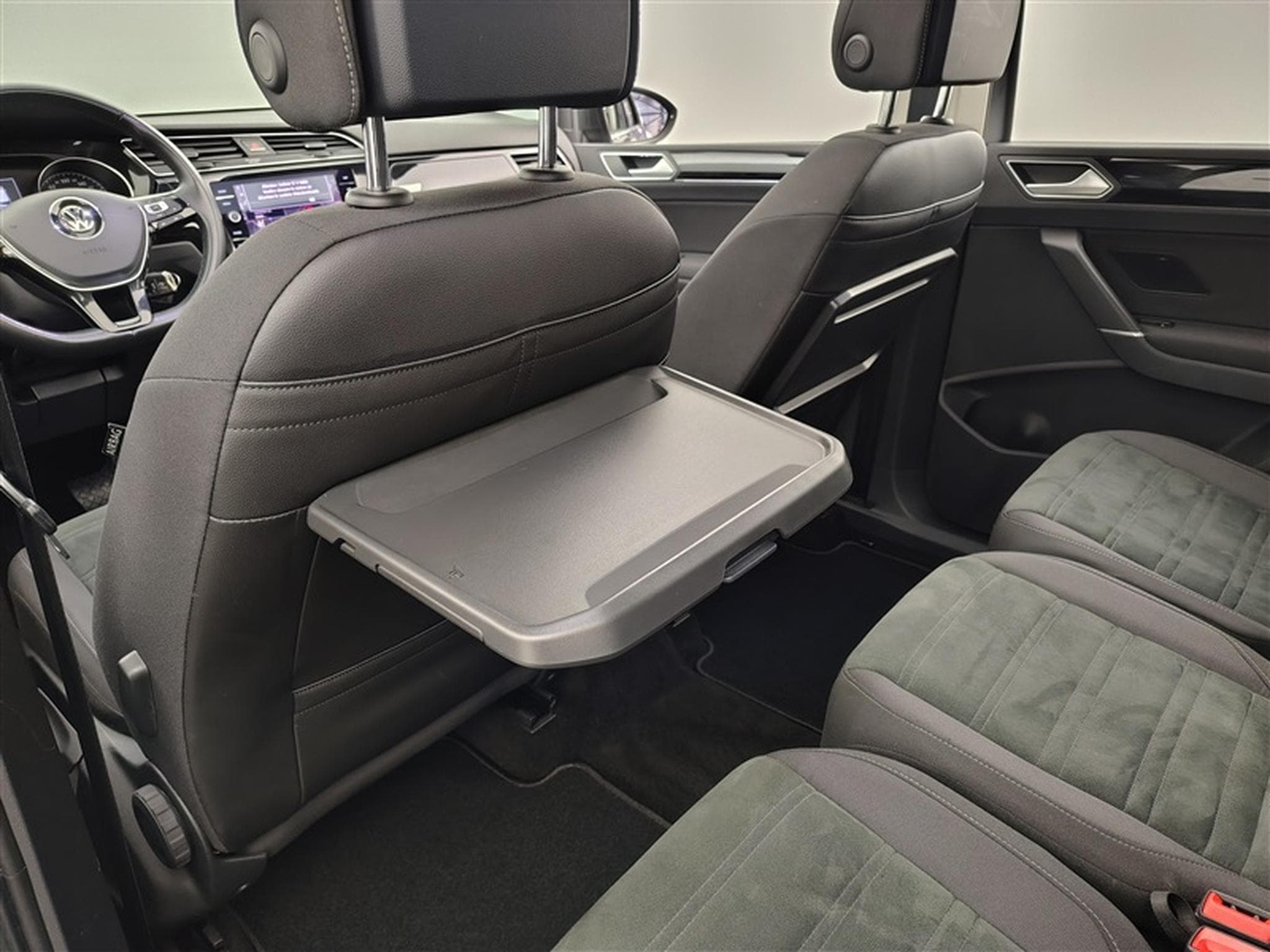 VW Touran 1.5 TSI Highline DSG/ALCANTARA/NAVI/TO PANO/FULL LED (2020) - Foto 19