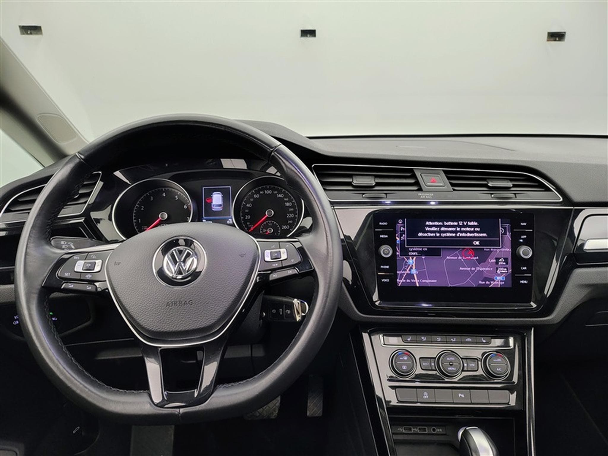 VW Touran 1.5 TSI Highline DSG/ALCANTARA/NAVI/TO PANO/FULL LED (2020) - Foto 8