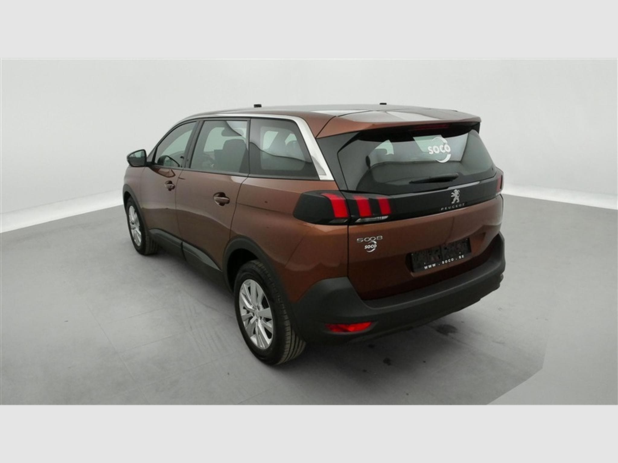 Peugeot 5008 1.2 PureTech EAT8 Active Pack 7Pl NAVI / FULL LED (2023) - Foto 2