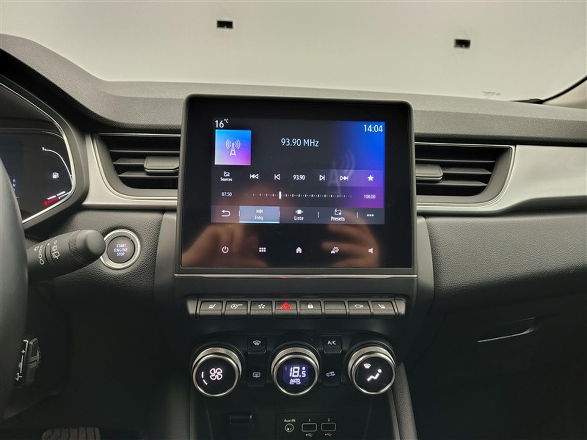Renault Captur 1.33 TCe 140cv EDC Intens CARPLAY / FULL LED / CAMERA / JA17 (2022) - Foto 11