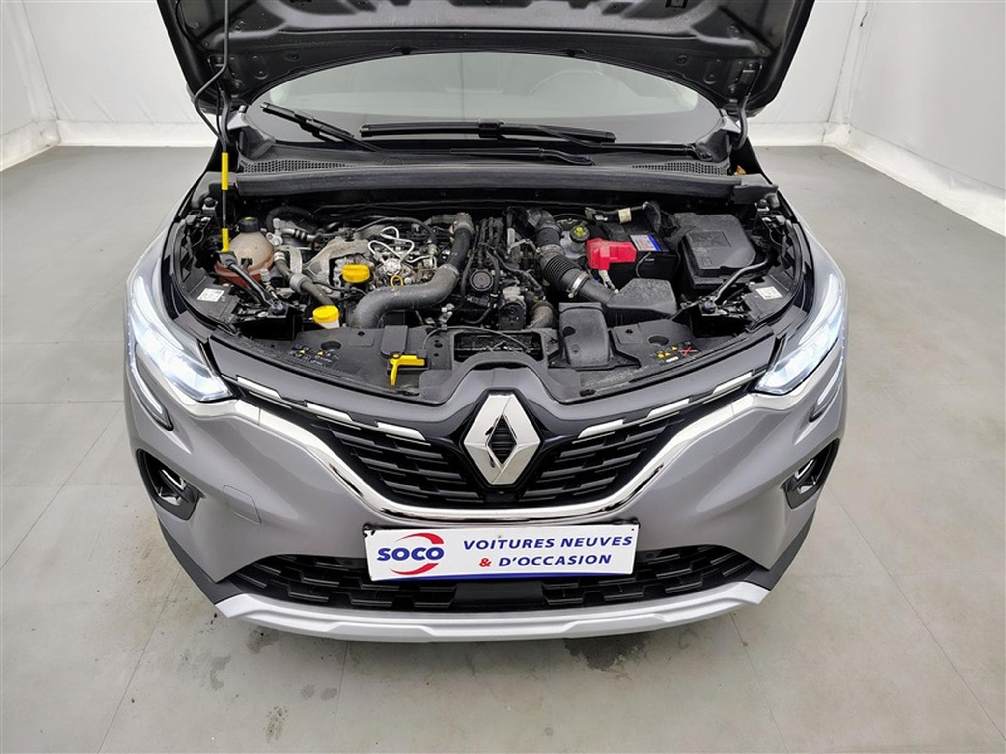Renault Captur 1.33 TCe 140cv EDC Intens CARPLAY / FULL LED / CAMERA / JA17 (2022) - Foto 19