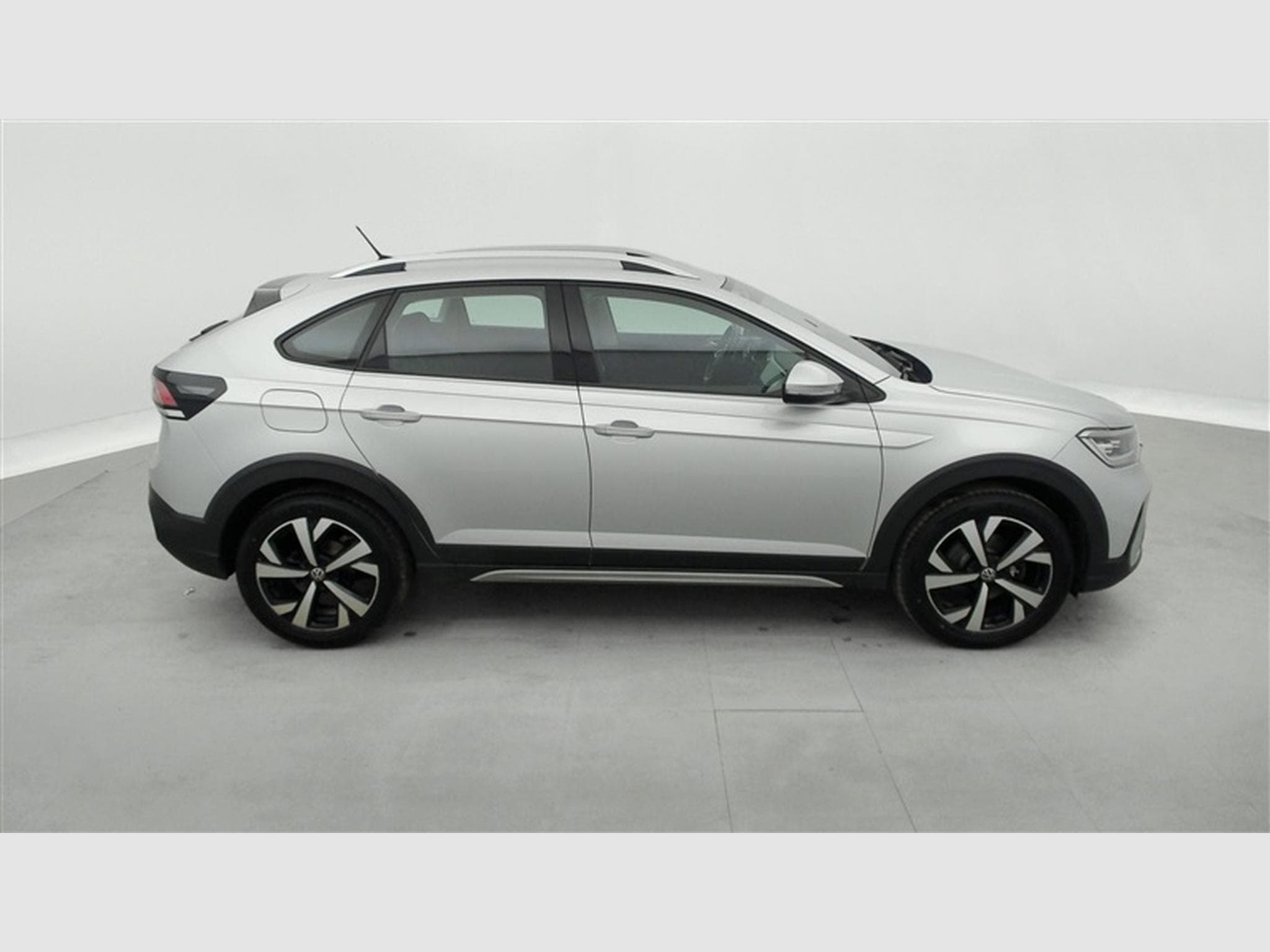 VW Taigo 1.0 TSI 110cv DSG Style CARPLAY / FULL LED / CUIR PARTIEL (2022) - Foto 24