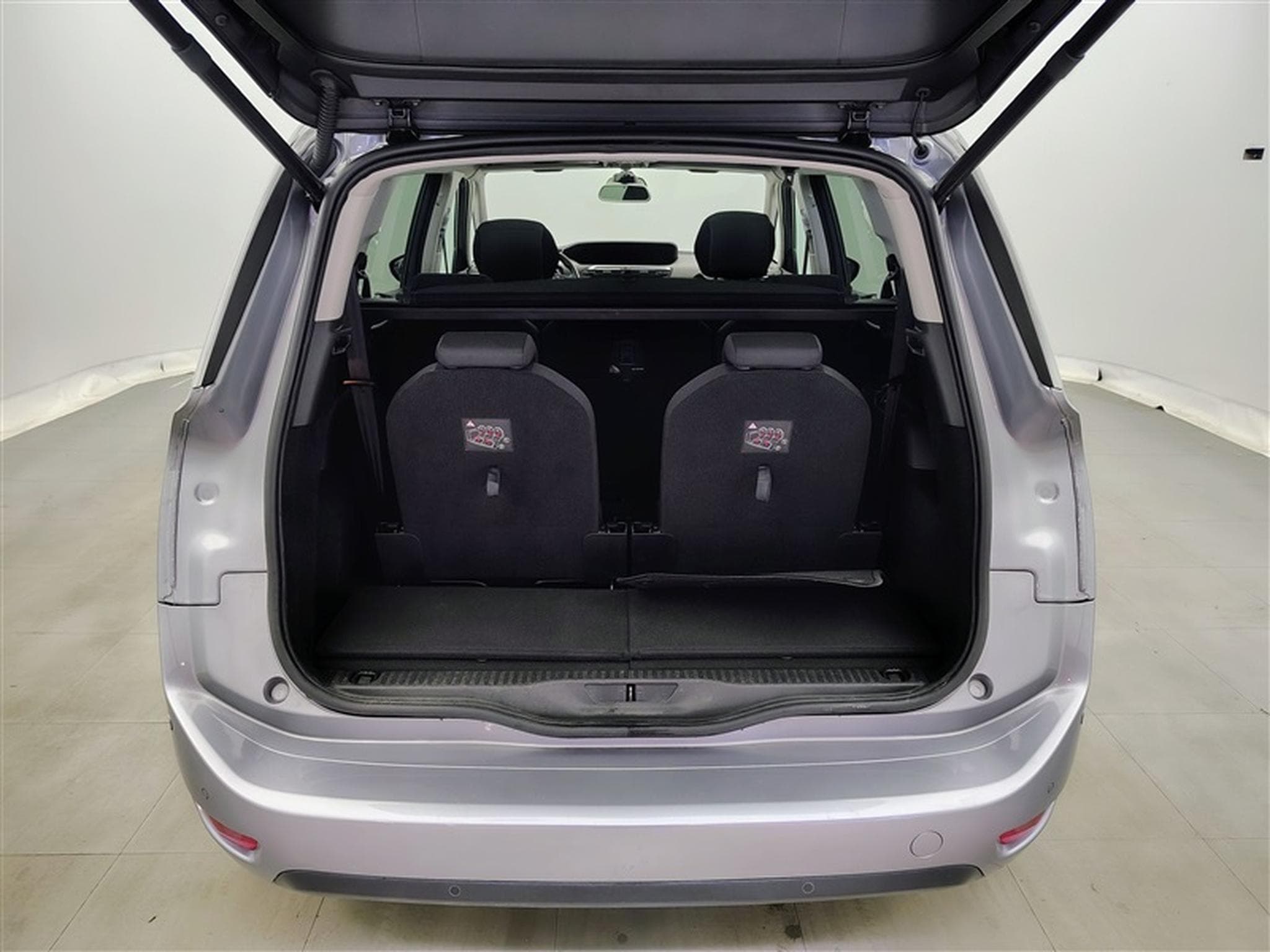 Citroen Grand C4 SpaceTourer 1.2 PureTech 130cv EAT8 Shine 7pl. NAVI / TOIT PANO / CAMERA (2020) - Foto 14