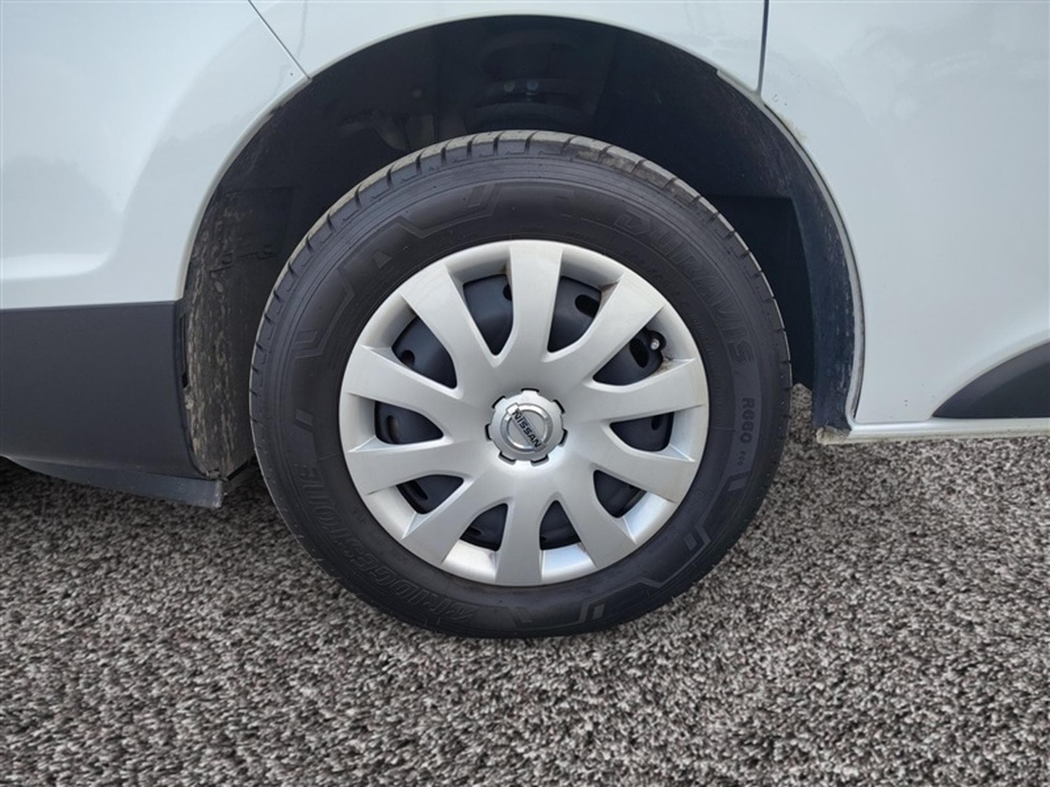 Nissan Primastar 2.0 dCi 30 L2H1 FULL LED / CLIM (2024) - Foto 6