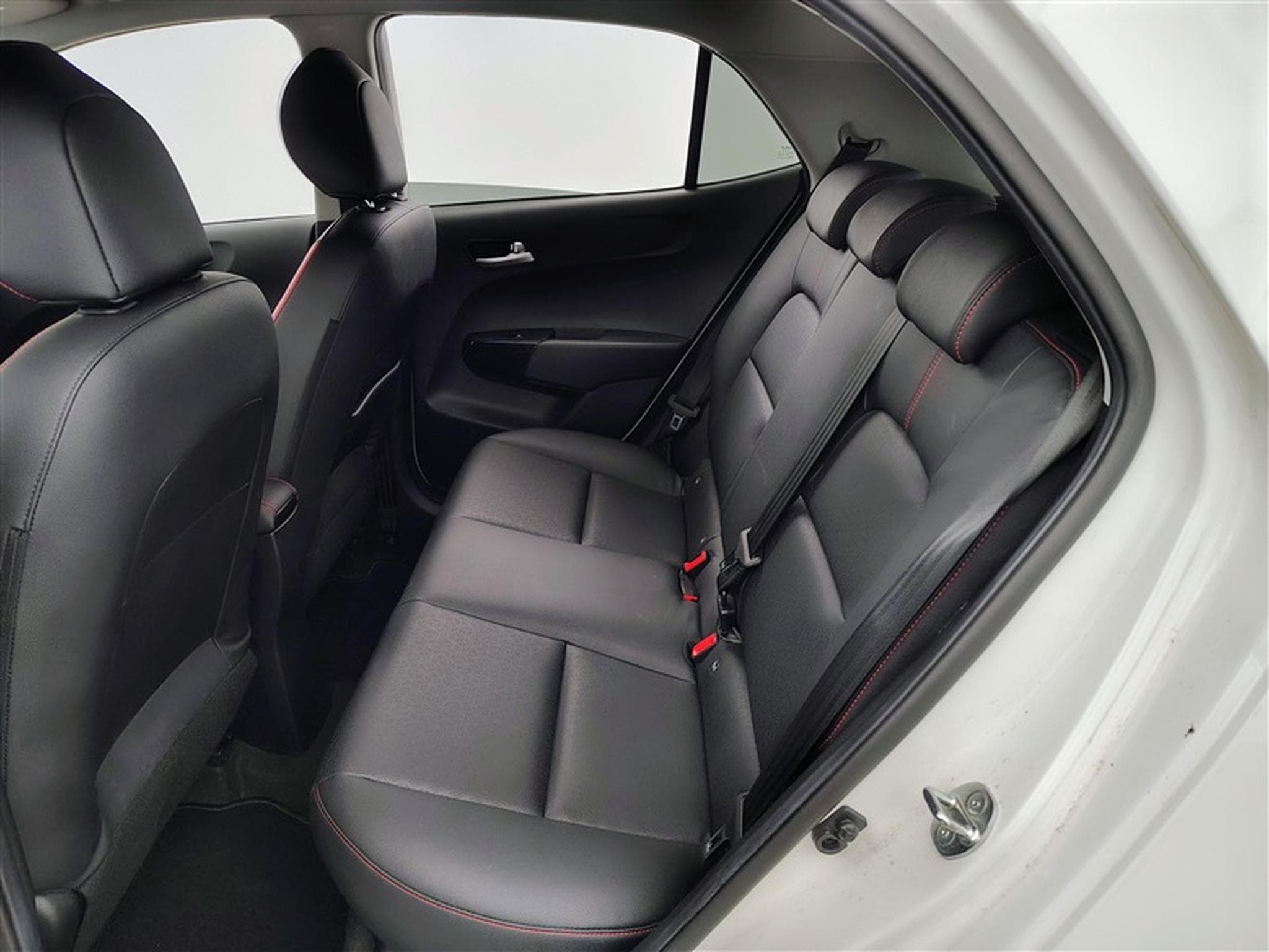 Kia Picanto 1.2 ISG GT Line •CUIR/NAVI/FULL LED/CAMERA** (2023) - Foto 13