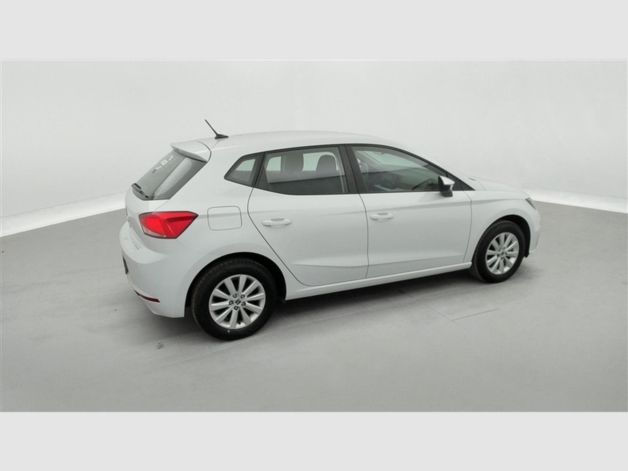 Seat Ibiza 1.0 TSI 95Cv Style FULL LED / ALU / PDC (2024) - Foto 24