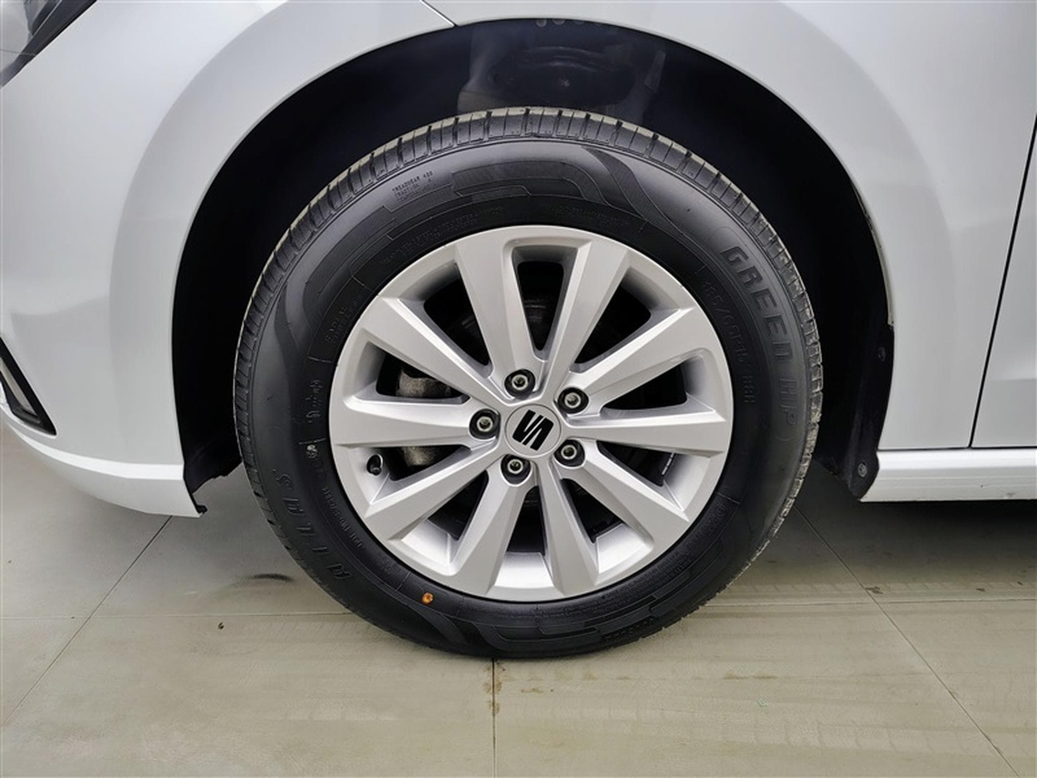 Seat Ibiza 1.0 TSI 95Cv Style FULL LED / ALU / PDC (2024) - Foto 6