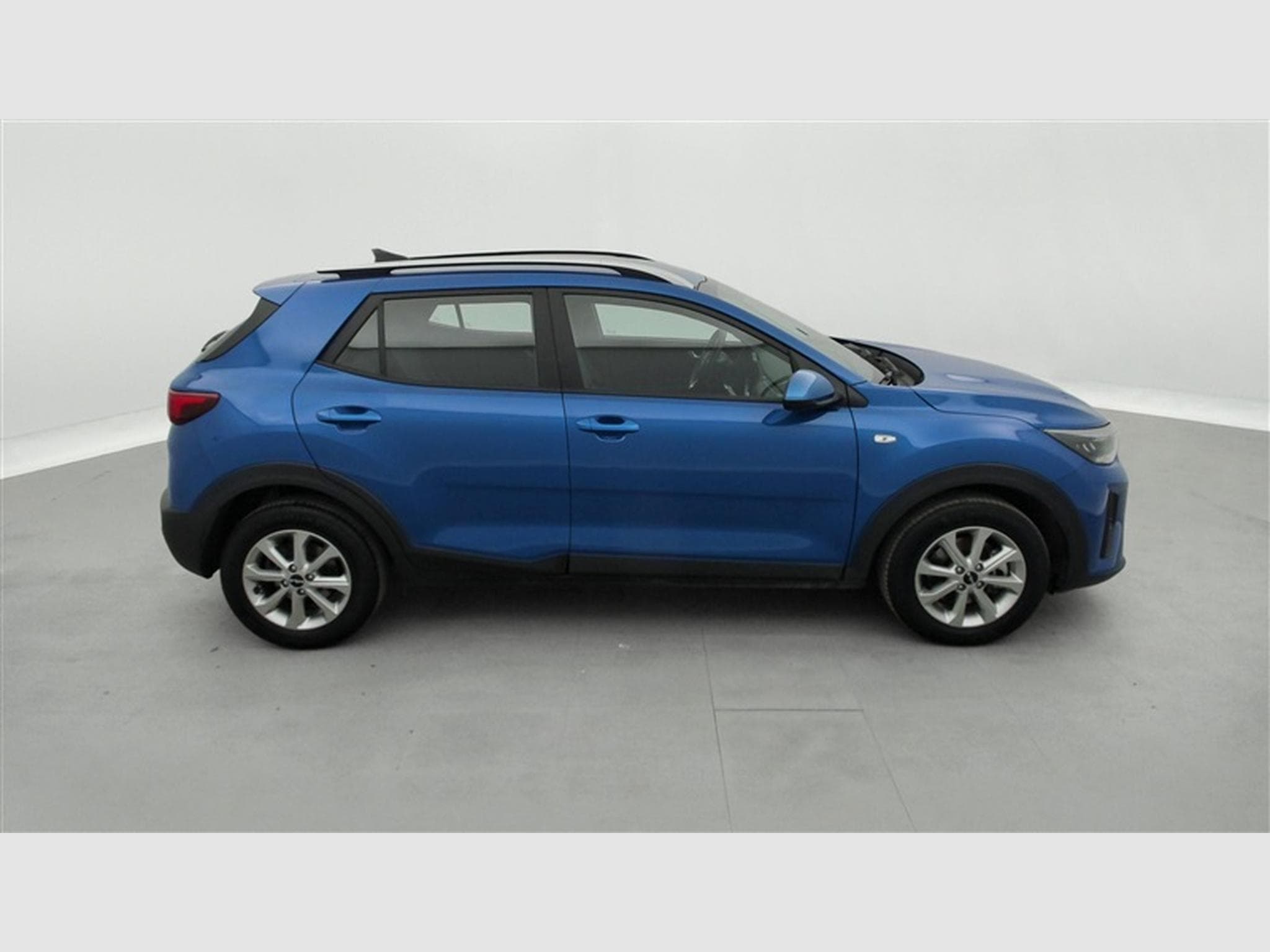 Kia Stonic 1.0 T-GDi 100cv Silver NAVI / FULL LED / CAMERA / JA 15" (2025) - Foto 23