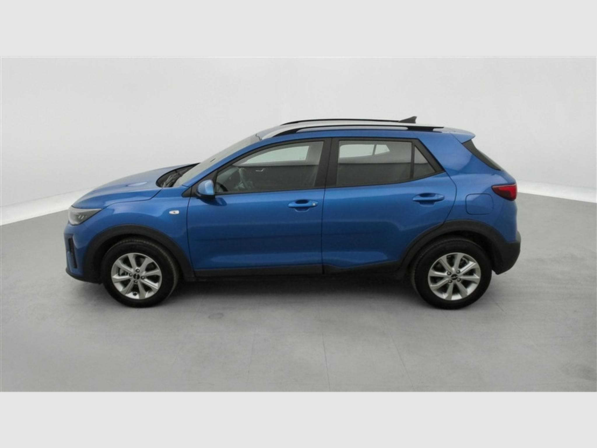 Kia Stonic 1.0 T-GDi 100cv Silver NAVI / FULL LED / CAMERA / JA 15" (2025) - Foto 3