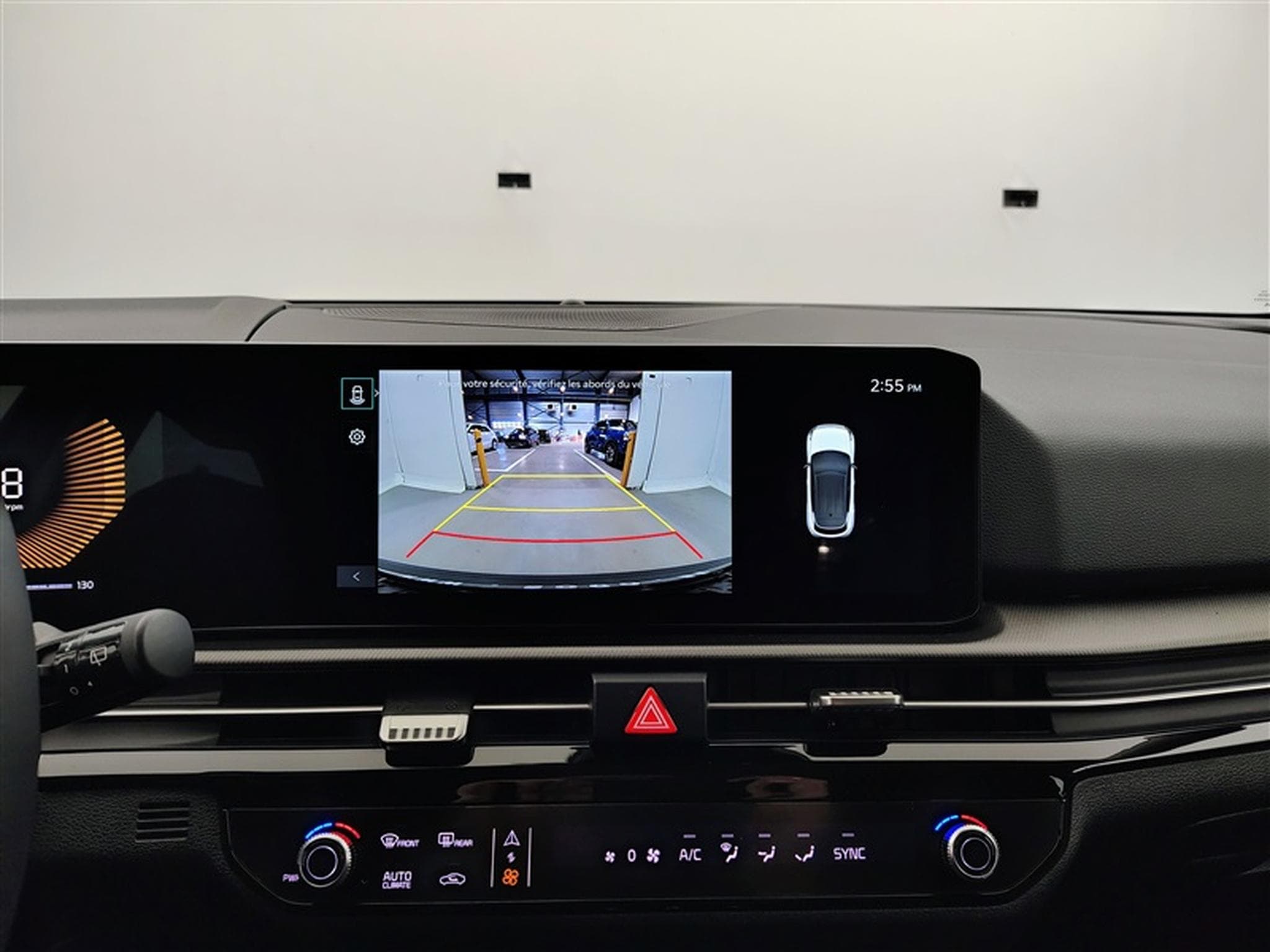 Kia Sportage 1.6 T-GDi 150Cv LX NAVI / CARPLAY / CAMERA / FULL LED (2026) - Foto 18