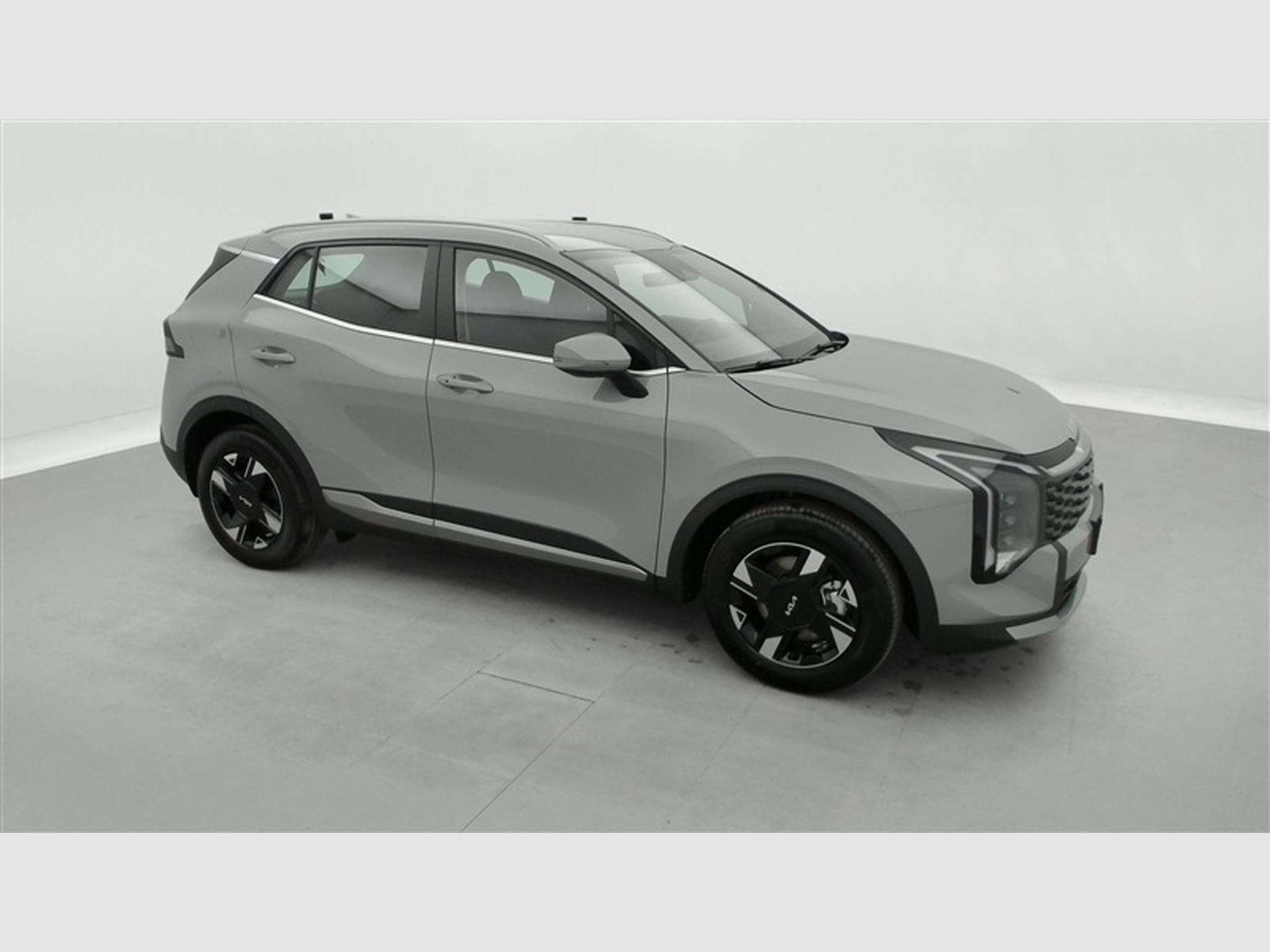 Kia Sportage 1.6 T-GDi 150Cv LX NAVI / CARPLAY / CAMERA / FULL LED (2026) - Foto 23