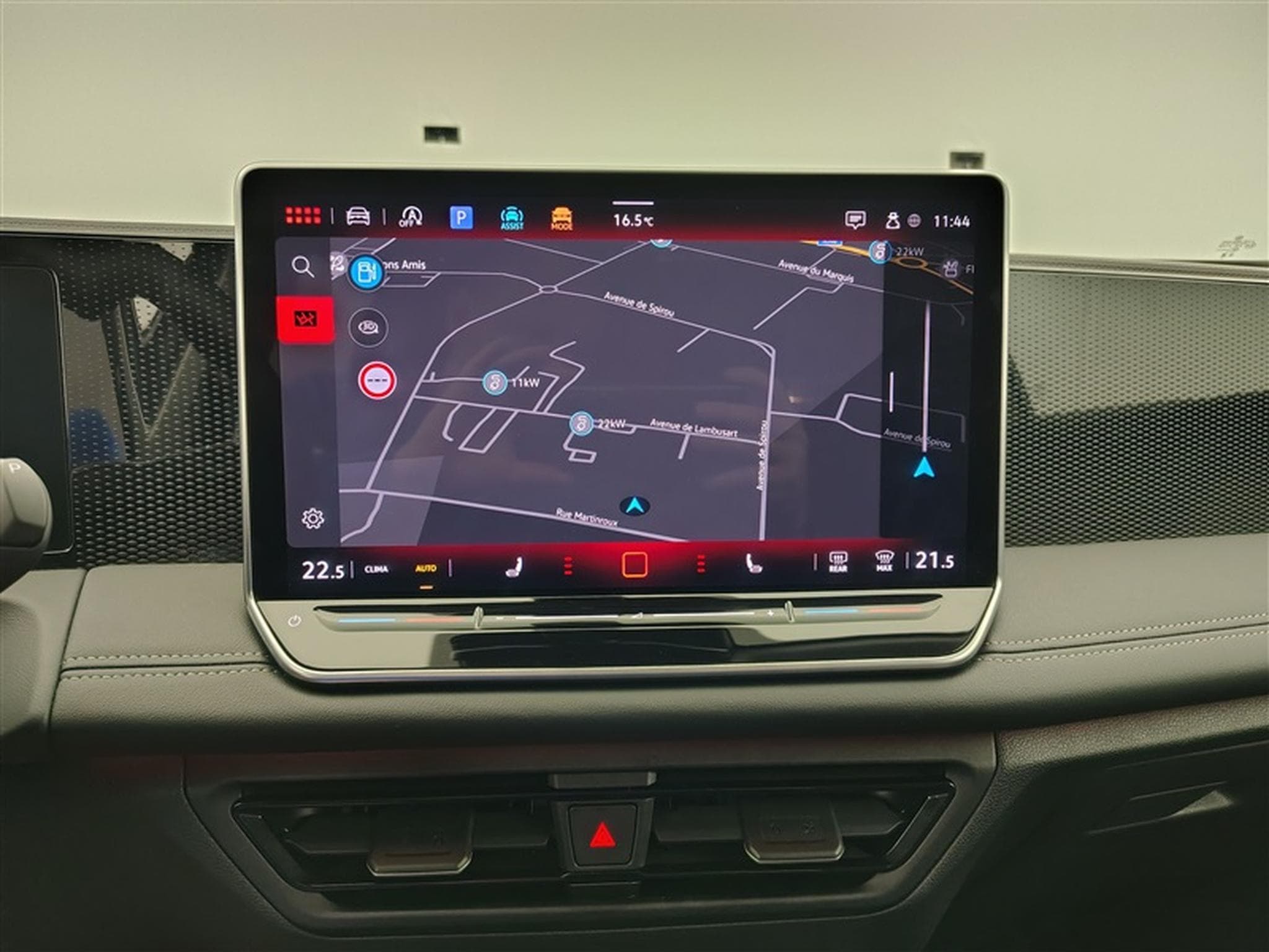 VW Tiguan 1.5 eTSI mHEV Life DSG  Navi / Led / PDC av+ar (2024) - Foto 11