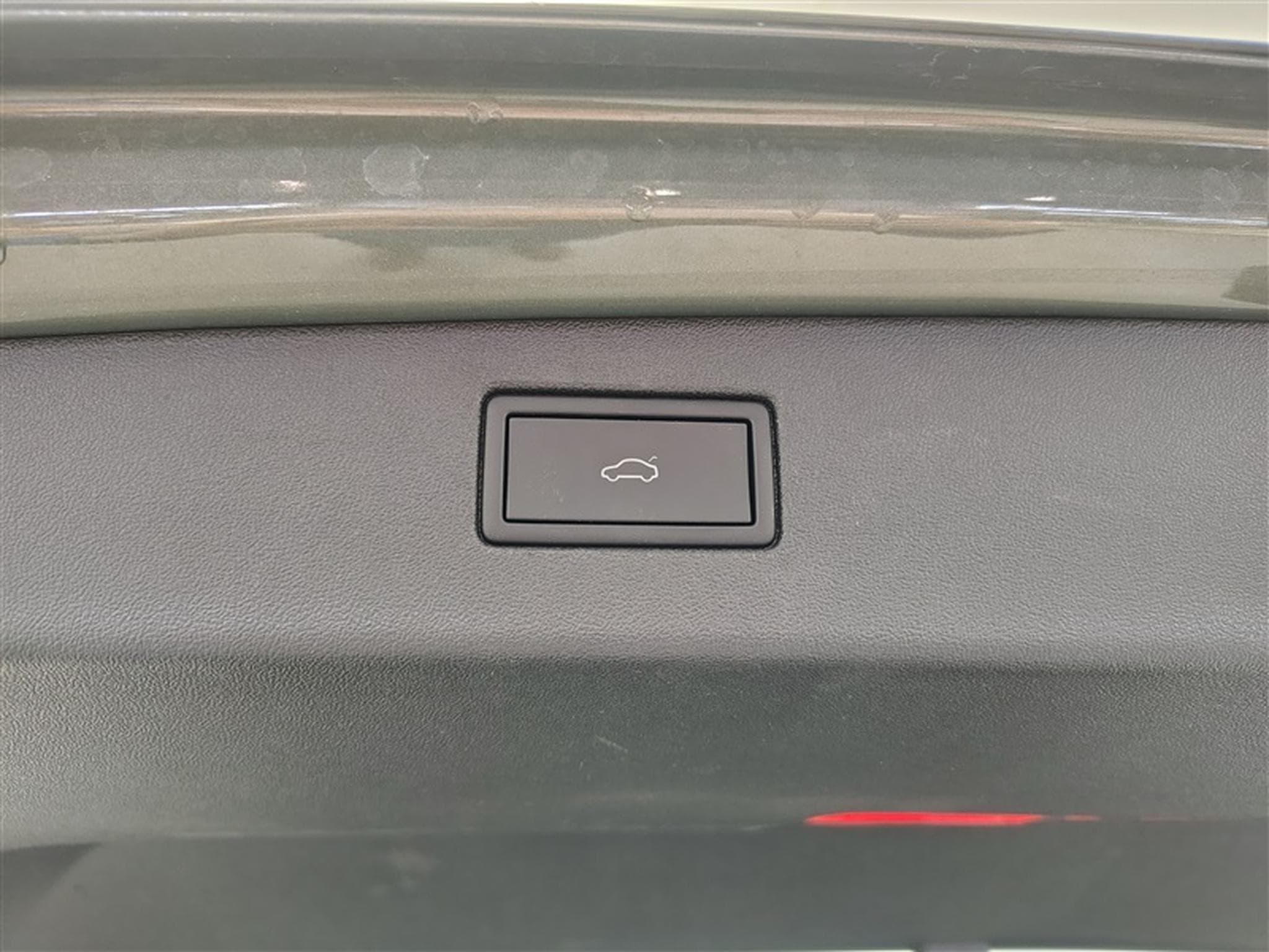 VW Tiguan 1.5 eTSI mHEV Life DSG  Navi / Led / PDC av+ar (2024) - Foto 19