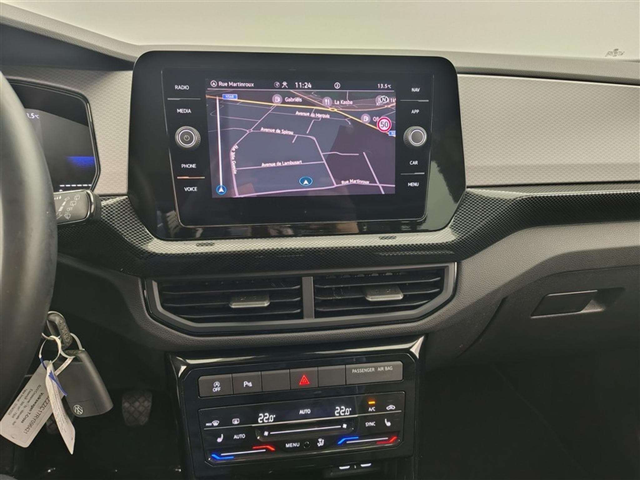VW T-Cross 1.0 TSI Active NAVI / FULL LED / PDC AV+AR / JA 16" (2024) - Foto 11