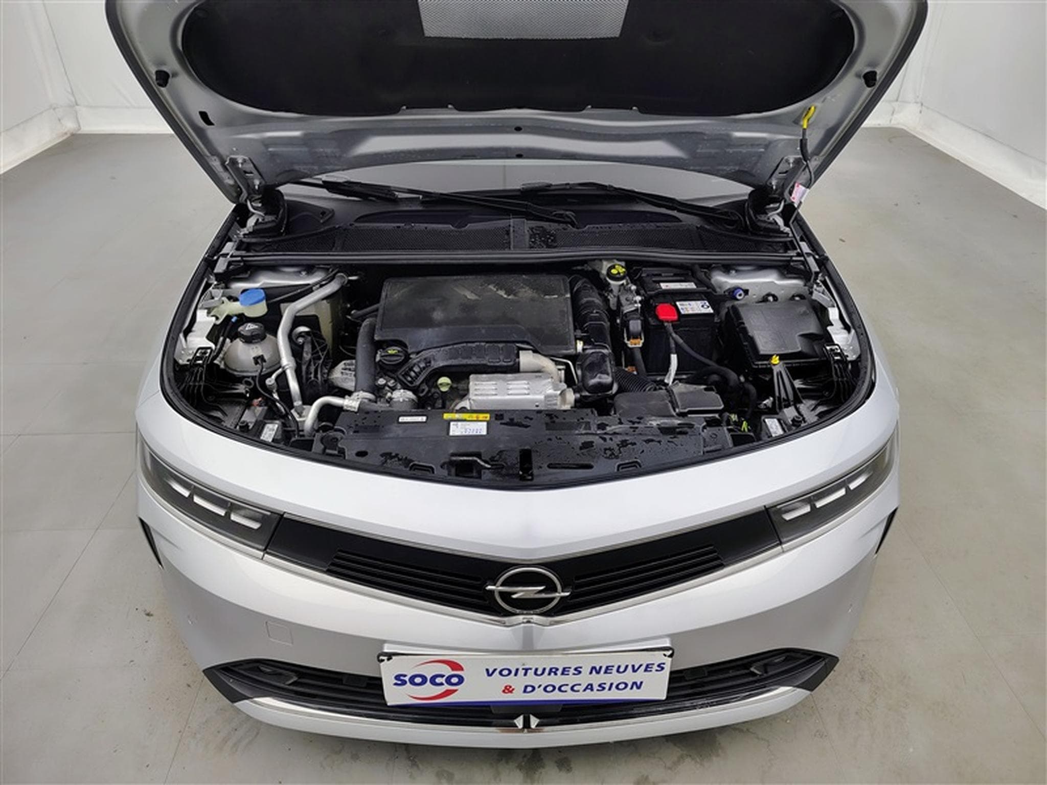 Opel Astra 1.2 Turbo Edition S/S (EU6.4) (2023) - Foto 18