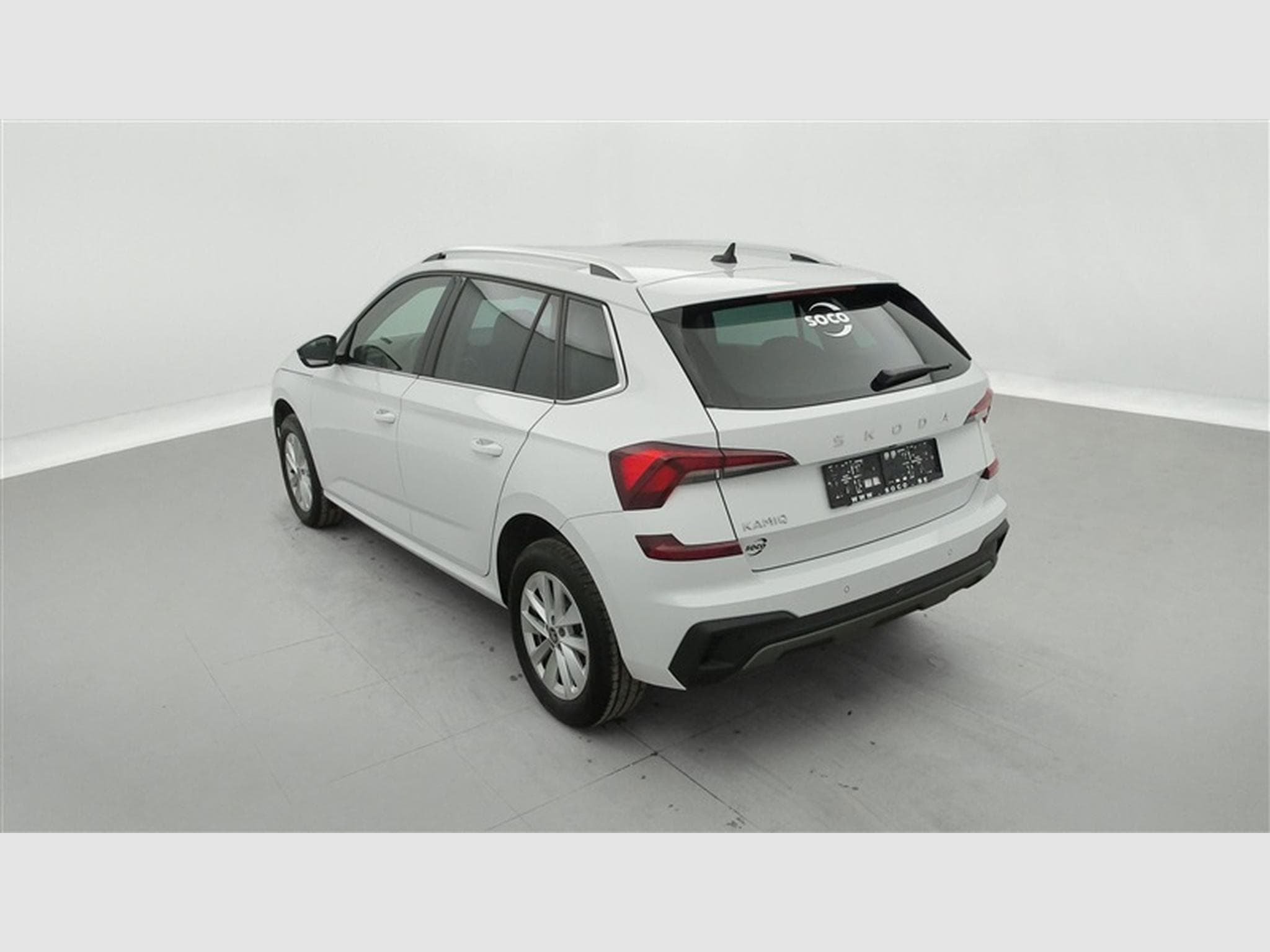 Skoda Kamiq 1.0 TSI 115cv DSG Clever CARPLAY / FULL LED / KEYLESS / CAM (2025) - Foto 2